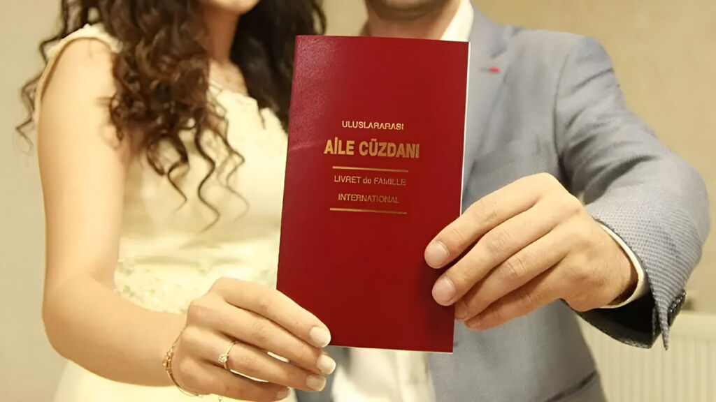 Sivas Belediyesinin yeni evlenen çiftlere çeyiz desteği sürüyor