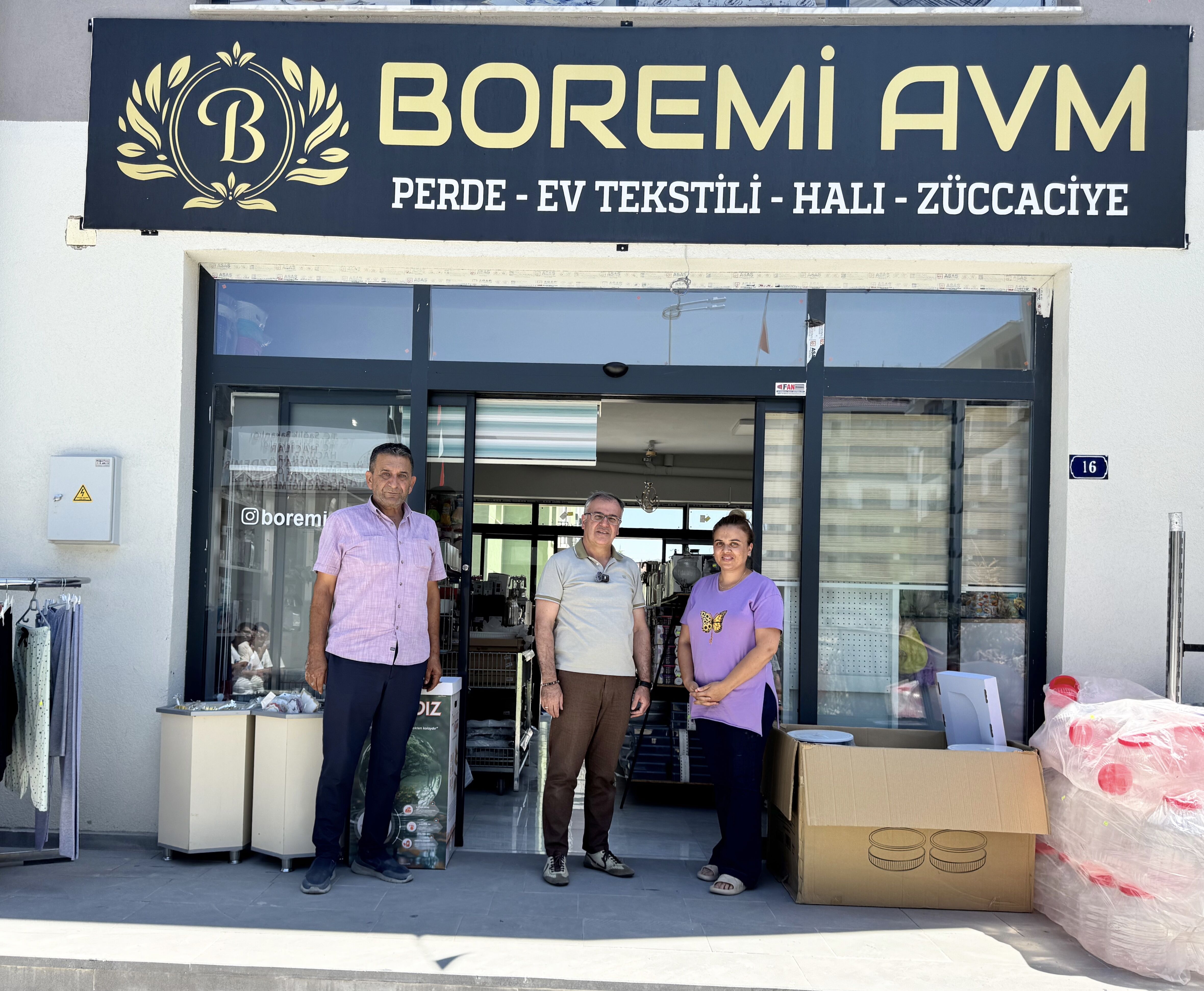 Hacılar Belediye Başkanı Özdoğan, vatandaşın sorunlarını yerinde dinliyor