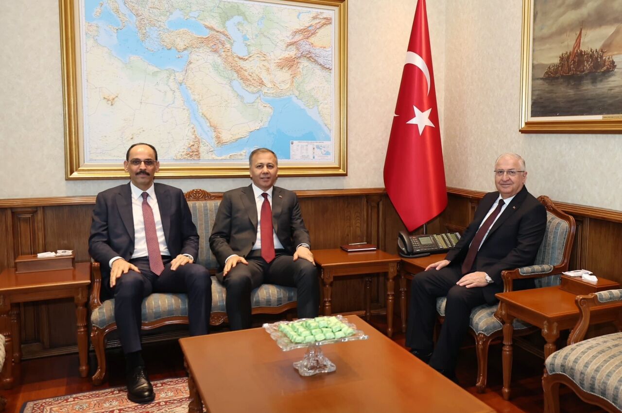 Milli Savunma Bakanı Güler, İçişleri Bakanı Yerlikaya ve MİT Başkanı Kalın bir araya geldi