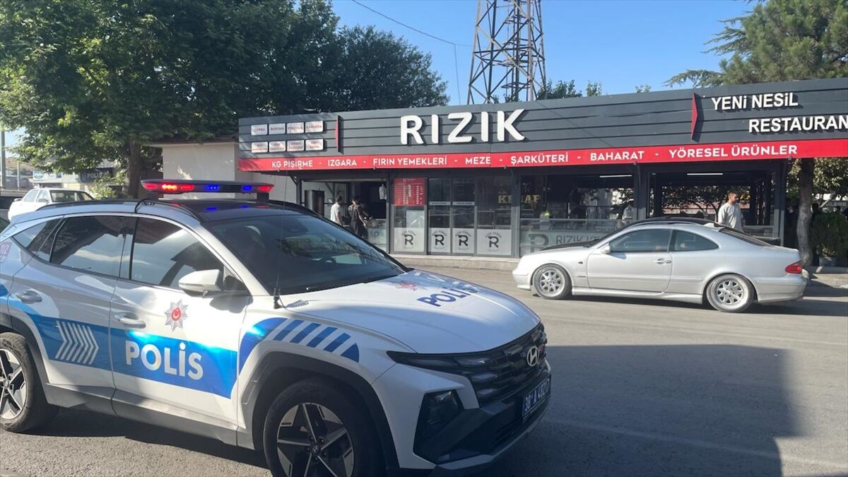 Kayseri'de silahlı saldırıya uğrayan döner ustası yaralandı