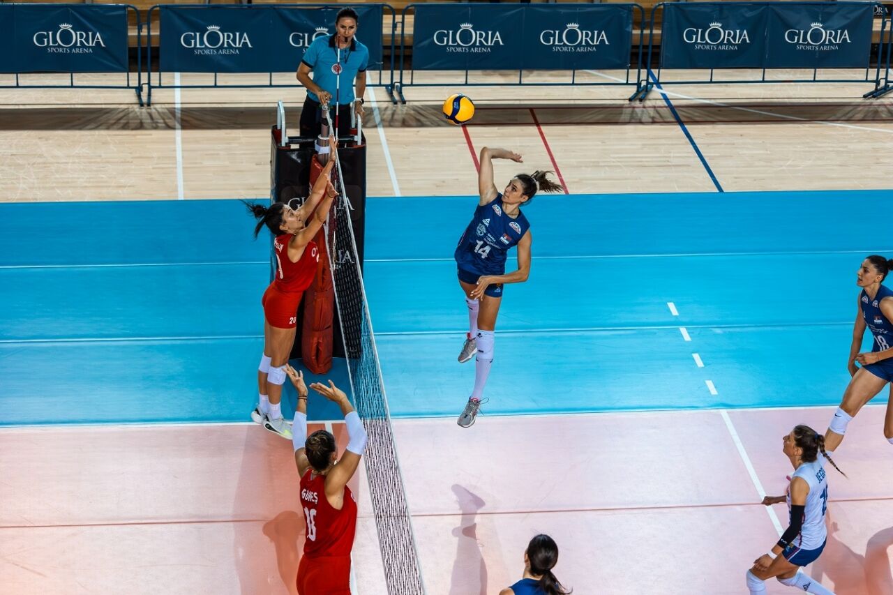 A Milli Kadın Voleybol Takımı, hazırlık maçında Sırbistan'ı yendi
