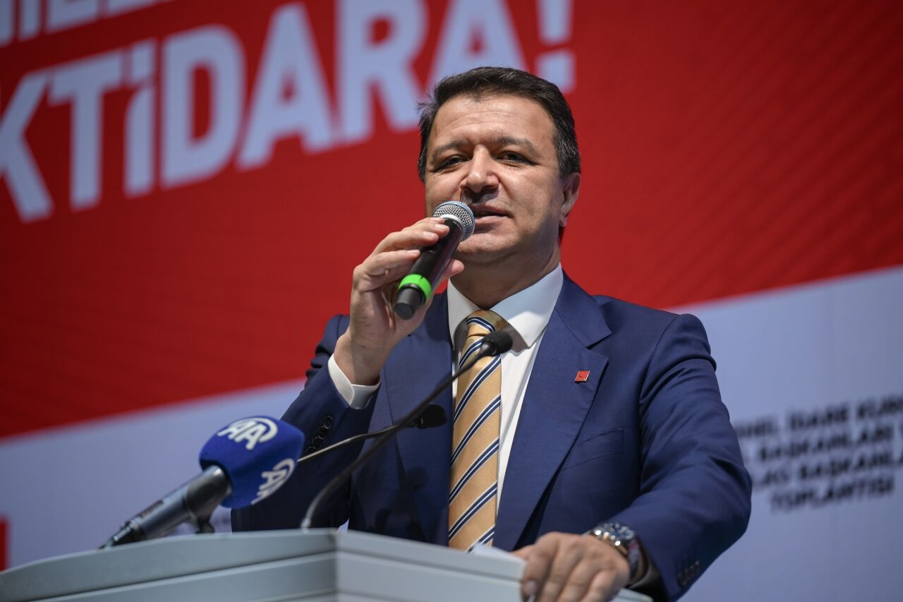Saadet Partisi Genel Başkanı Arıkan, partisinin il başkanları toplantısında konuştu: