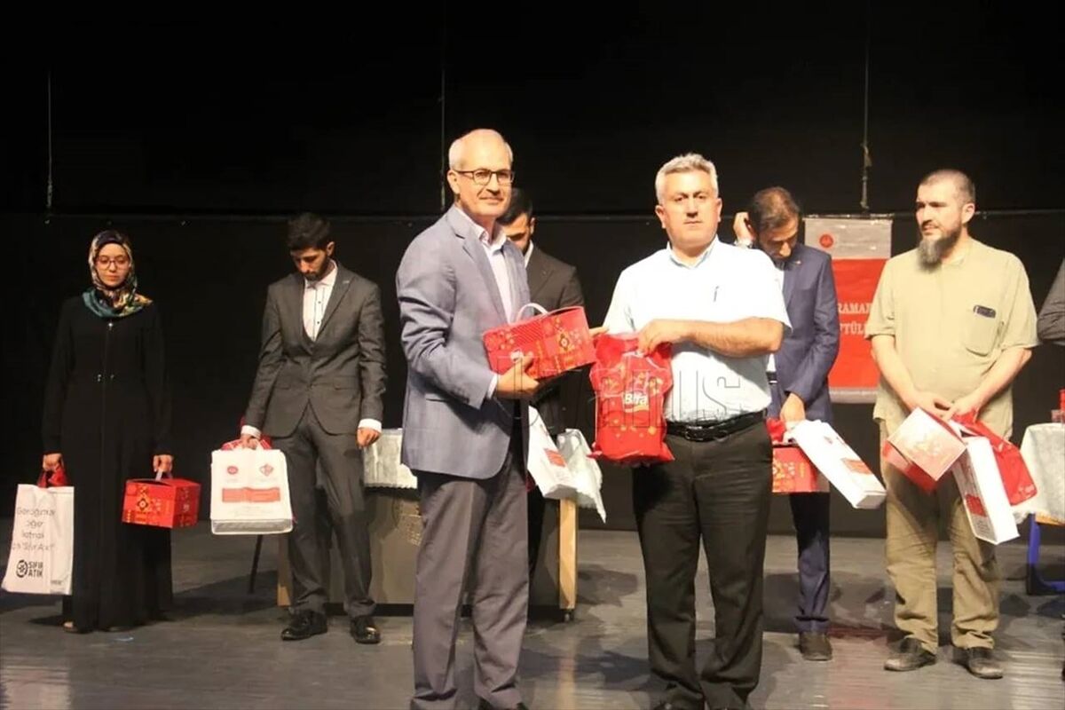 Karaman'da "Din Görevlileri Arası 1. Ayet Hadis Ezberleme Yarışması" 3. Bölge Finali yapıldı