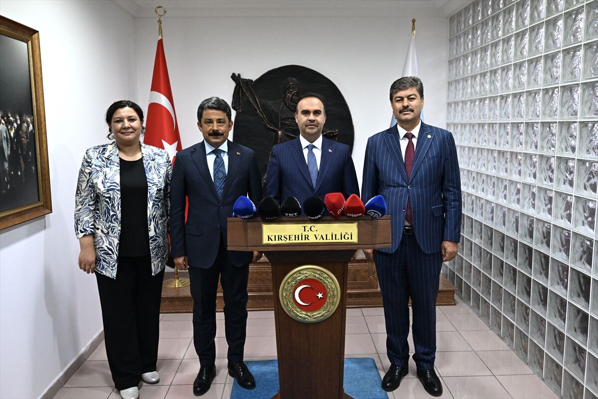 Sanayi ve Teknoloji Bakanı Kacır, Kırşehir'de konuştu:
