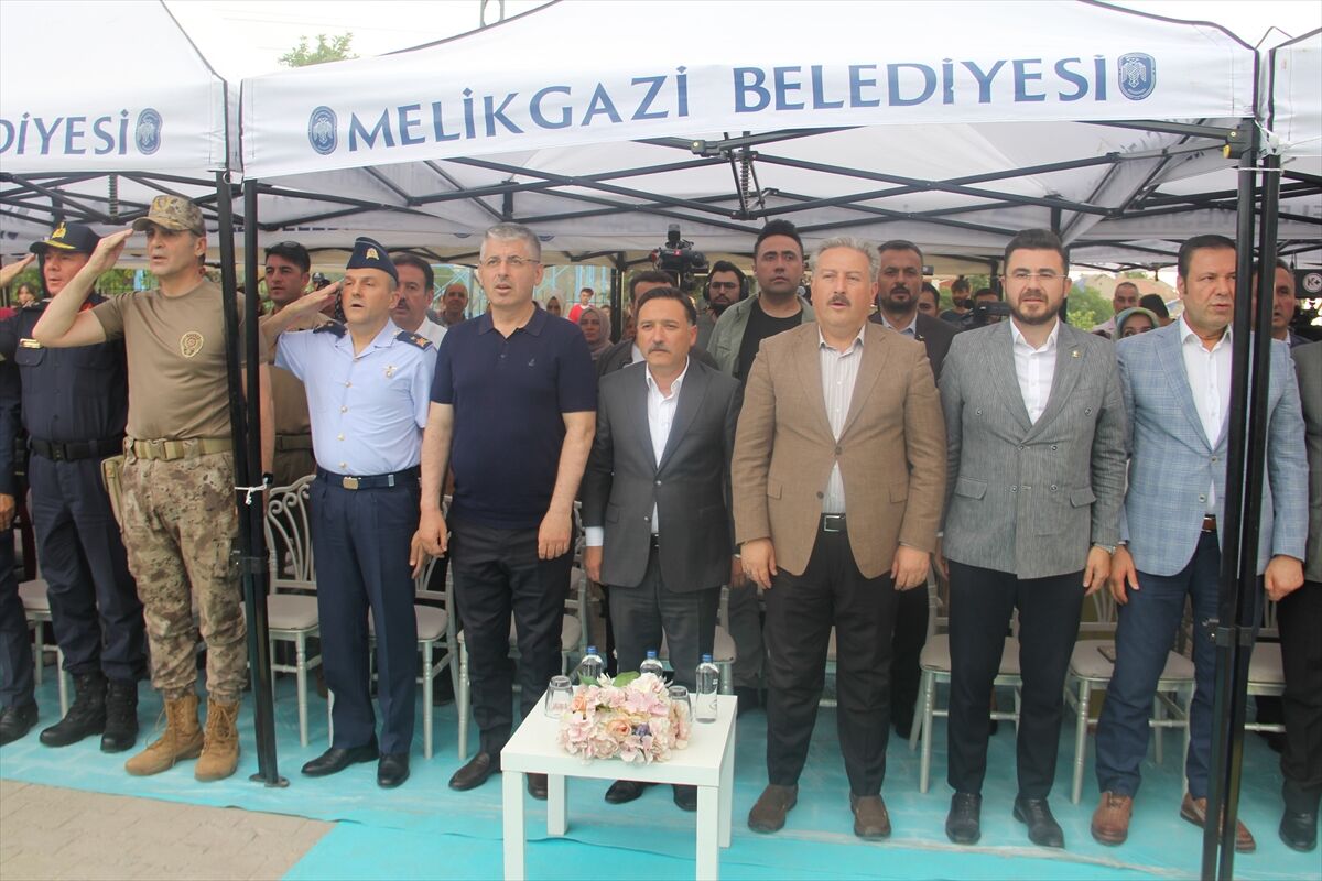 Melikgazi Belediyesi Mimarsinan ERVA Spor Okulu açıldı