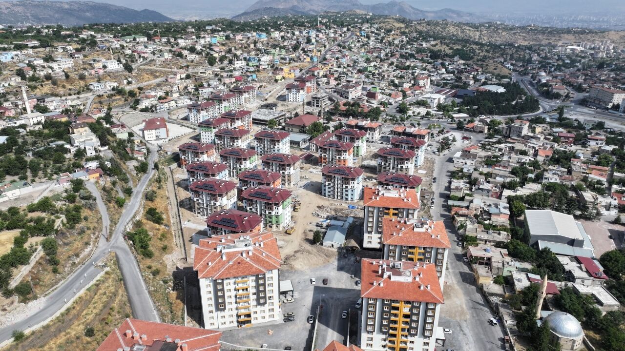 Hacılar'da 547 konutluk projede sona gelindi