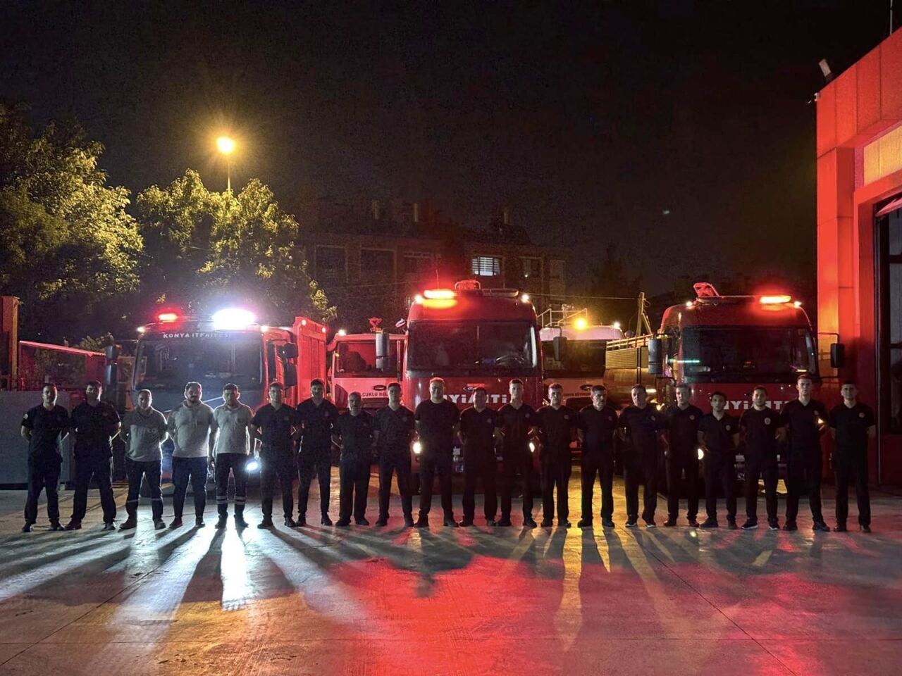 Bursa'da çıkan orman yangınlarına müdahale için Konya'dan destek ekip gönderildi