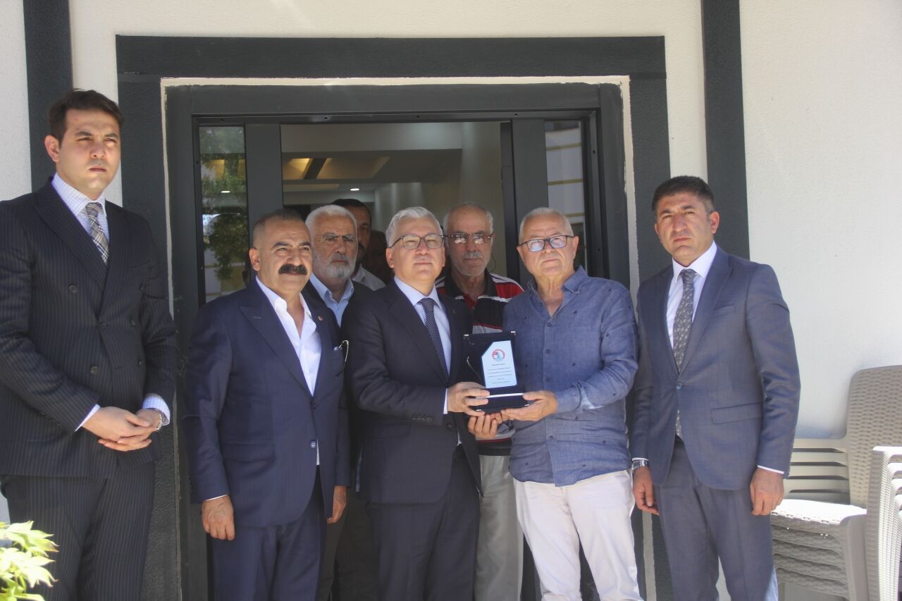 Sivas Valisi Şimşek, Zara'da taziye evi açılışına katıldı