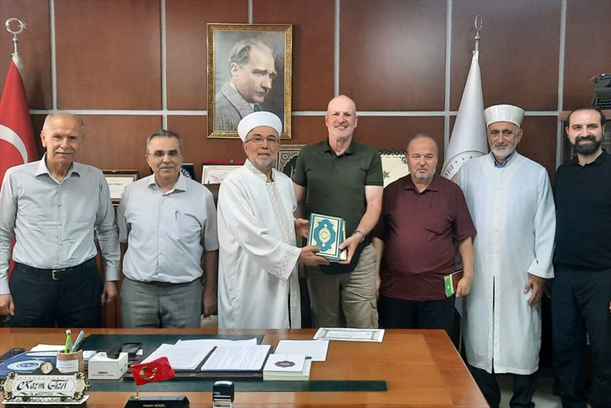 Alman Harald Hornig Müslüman olarak Hayrullah ismini aldı