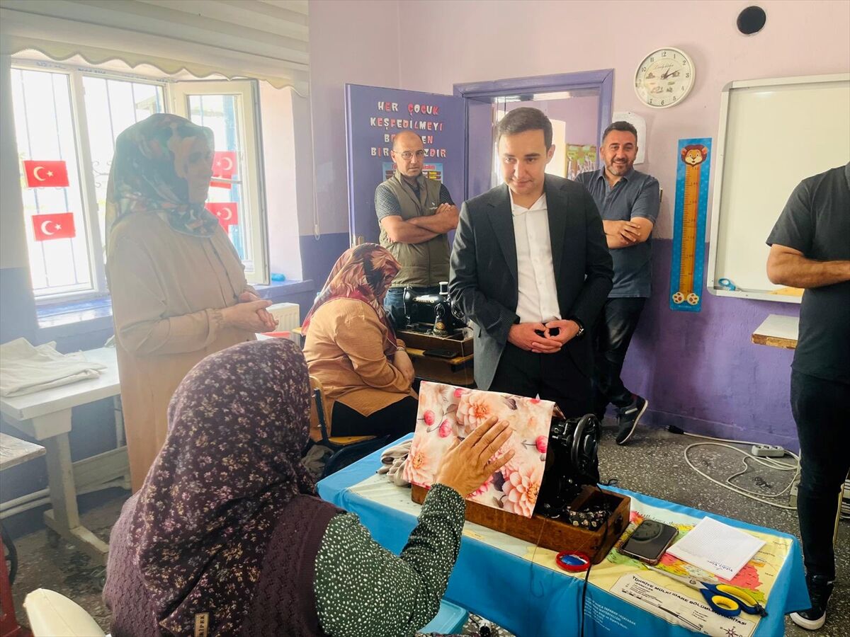 Eskil Kaymakamı Yurddaş, dikiş nakış kursunu ziyaret etti