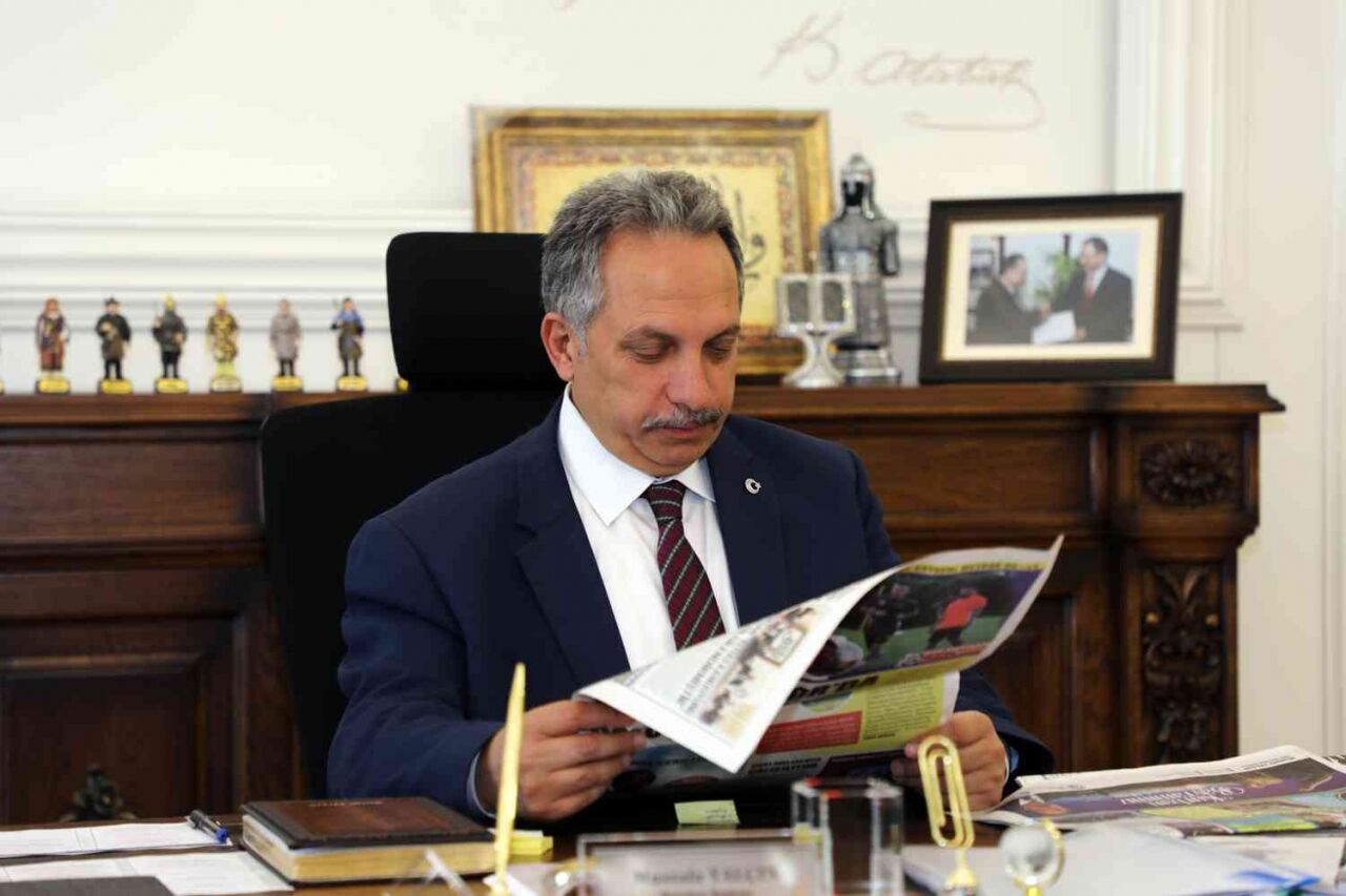 Talas Belediye Başkanı Yalçın, Gazeteciler ve Basın Bayramı dolayısıyla mesaj yayımladı