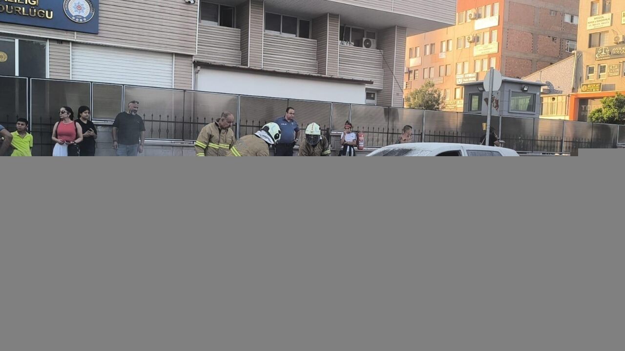 Kırıkkale'de seyir halindeki otomobilde yangın çıktı