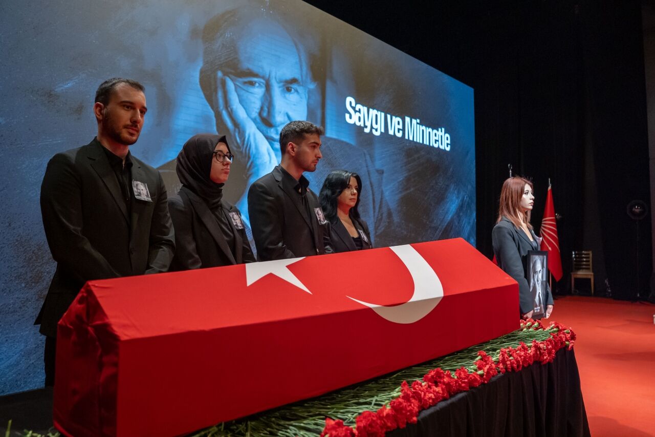 Eski CHP Genel Başkanı Altan Öymen için cenaze töreni düzenlendi