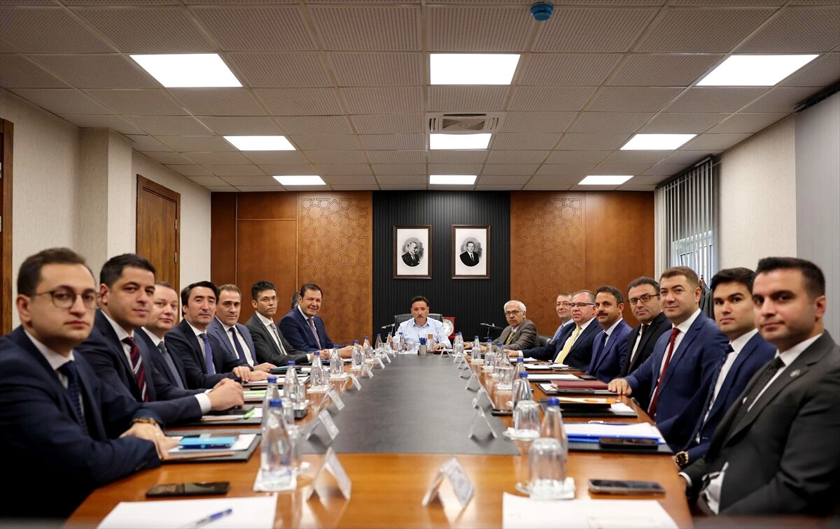 Kayseri Valisi Çiçek, "Değerlendirme ve İstişare Toplantısı"na katıldı
