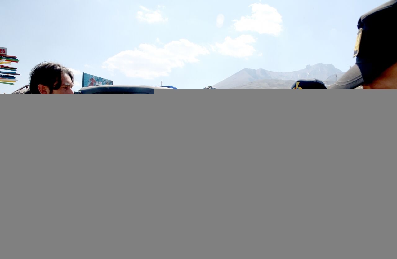 Erciyes Dağı'nda mahsur kalan dağcı, annesinin ihbarıyla kurtarıldı