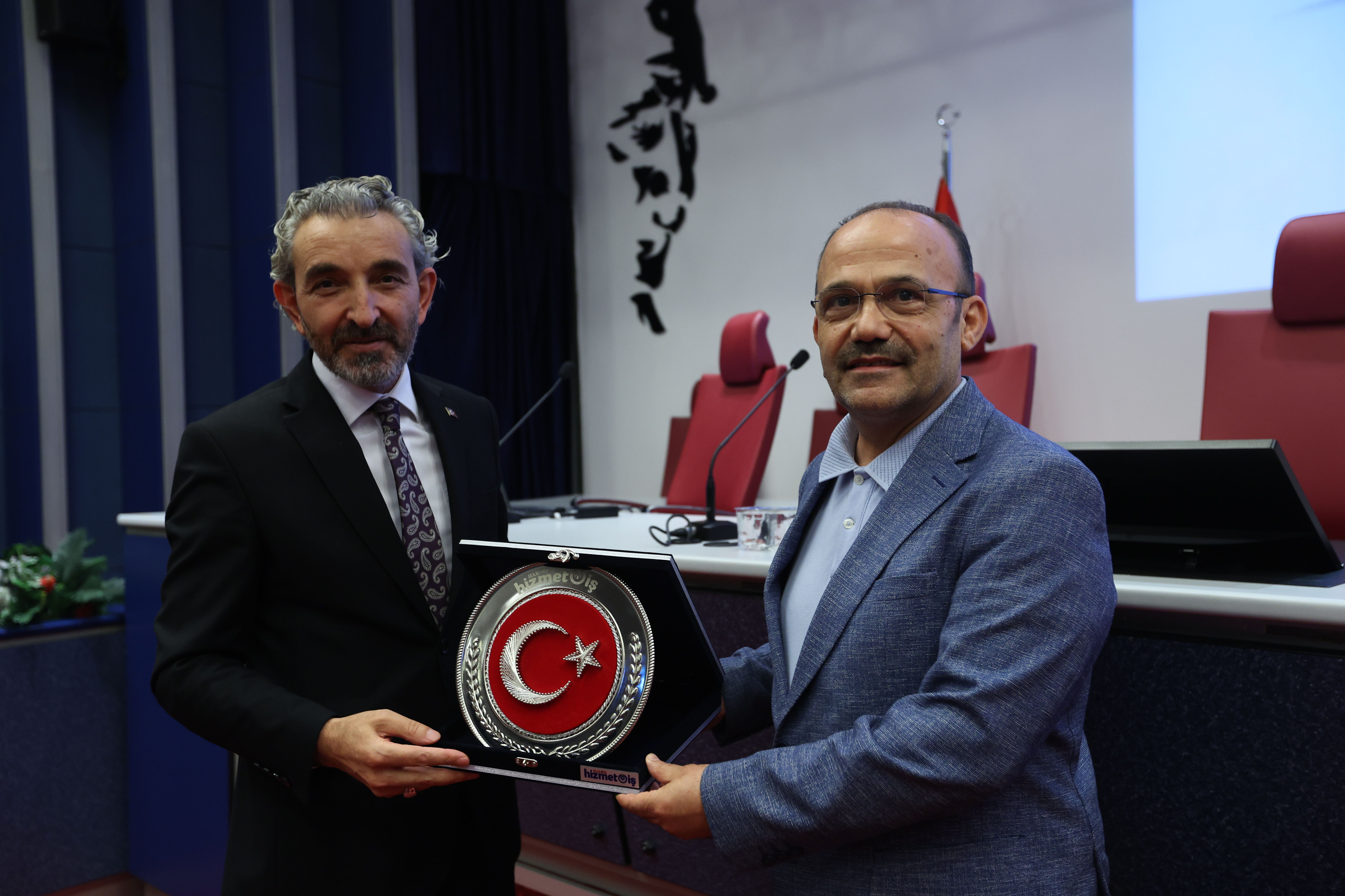 Kayseri Büyükşehir Belediyesi çalışanlarına 'kurumsal aidiyet' eğitimi verildi