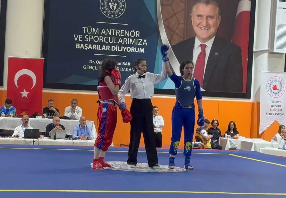 Meram Belediye Başkanı Kavuş, Balkan Şampiyonu olan iki sporcuyu kutladı
