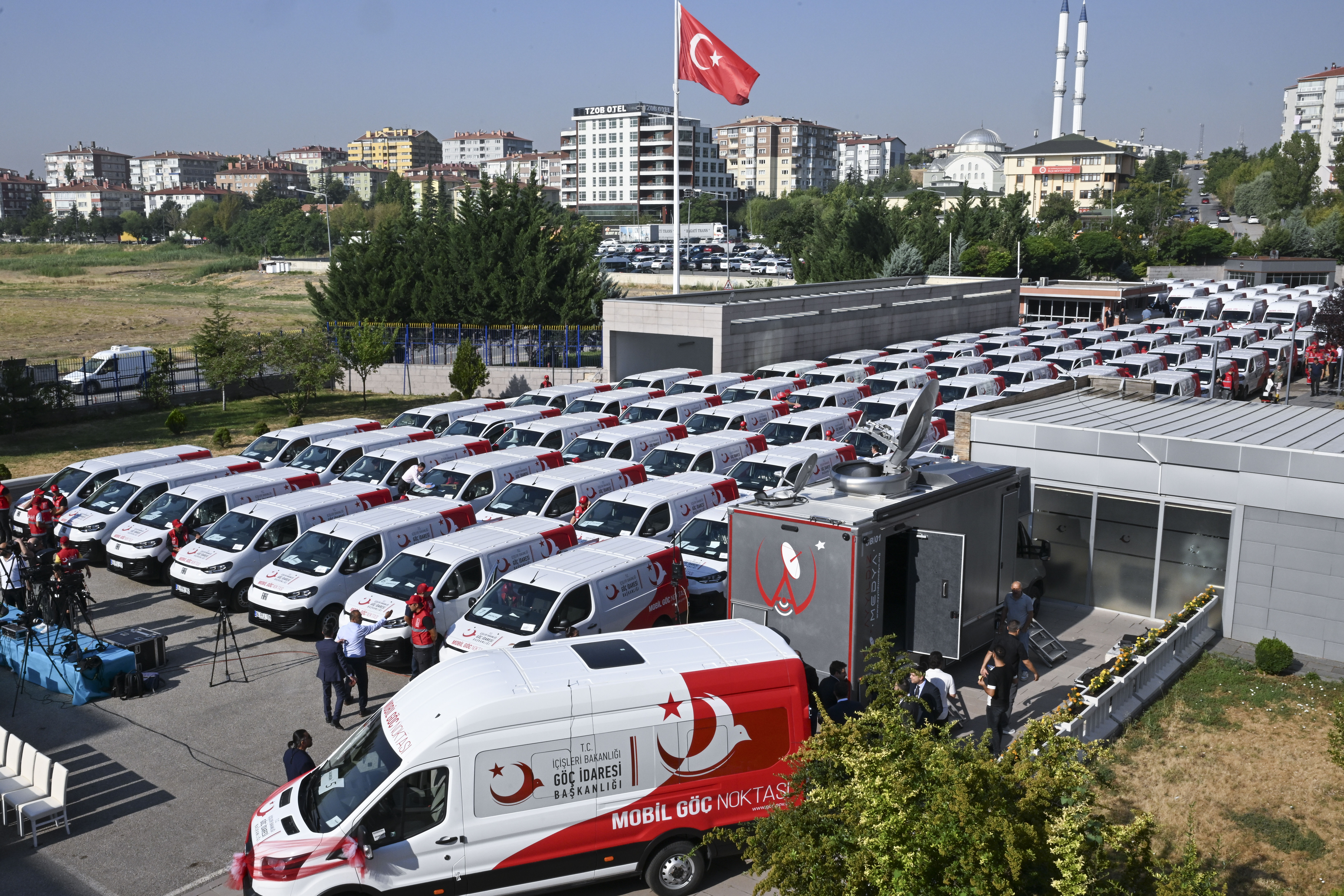 İçişleri Bakanı Yerlikaya, 'Mobil Göç Aracı Hizmete Alım Töreni'nde konuştu: