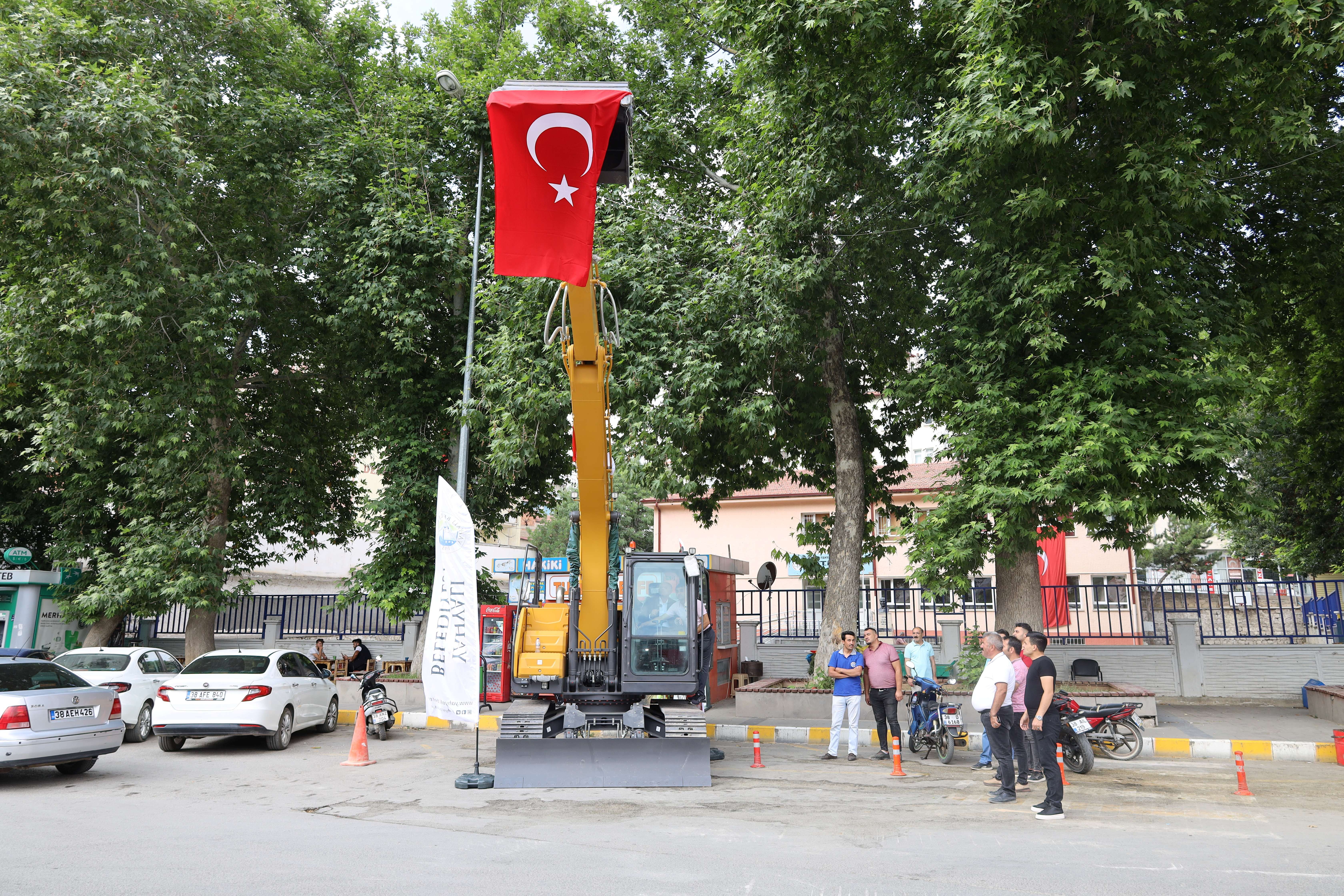 Yahyalı Belediyesi araç filosunu güçlendiriyor