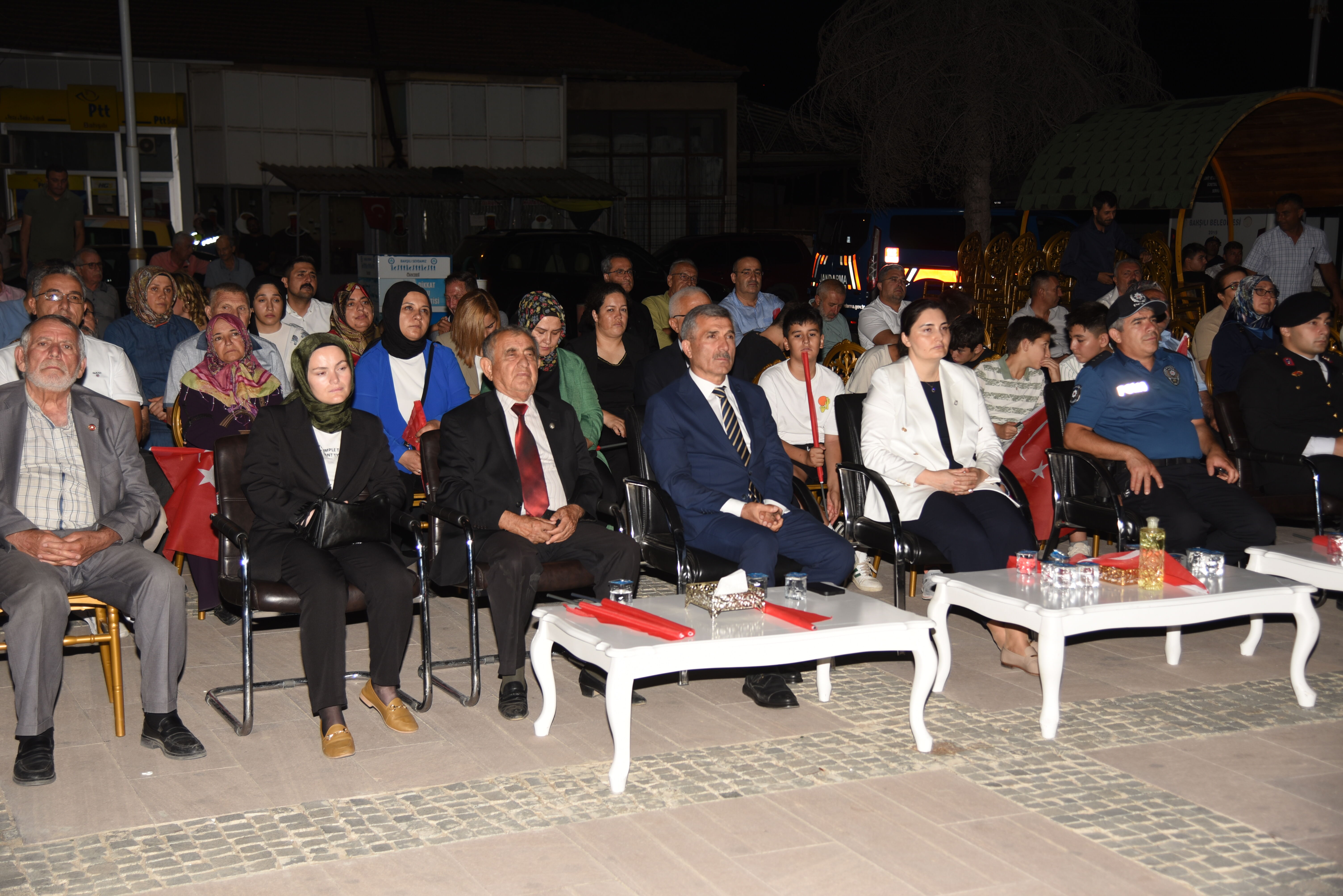 Bahşılı'da 15 Temmuz Demokrasi ve Milli Birlik Günü dolayısıyla yürüyüş düzenlendi