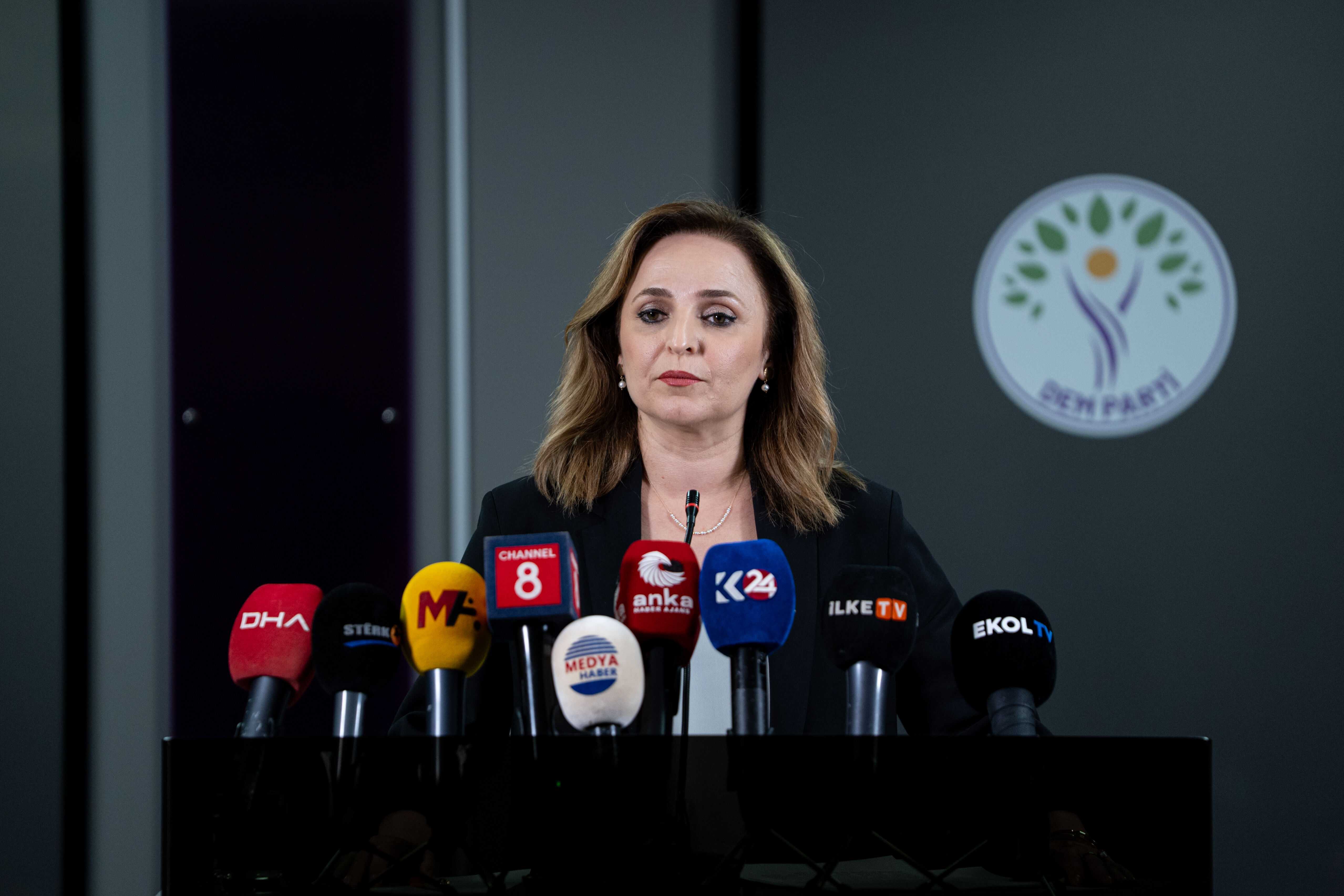 DEM Parti Sözcüsü Doğan, MYK gündemine ilişkin basın toplantısı düzenledi: