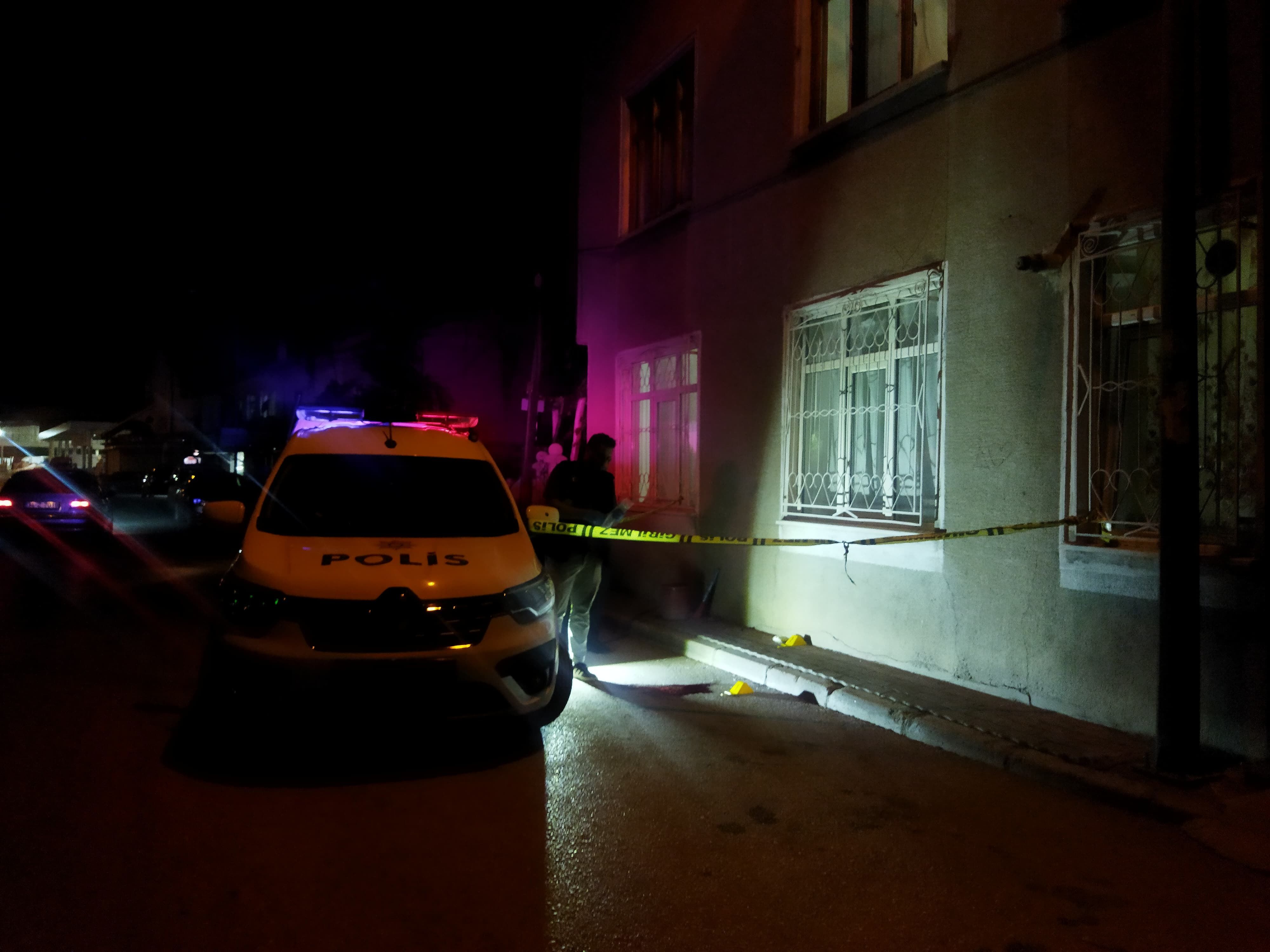 Konya'da 3. kattan düşen 8 yaşındaki çocuk ağır yaralandı