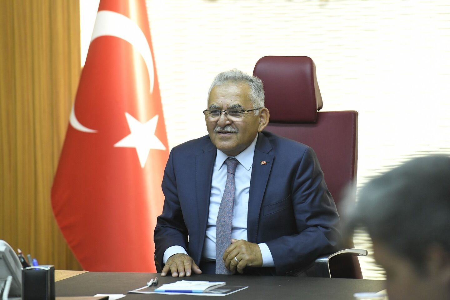 Başkan Büyükkılıç, ilçe başkanlarıyla yatırım ve değerlendirme toplantısı yaptı