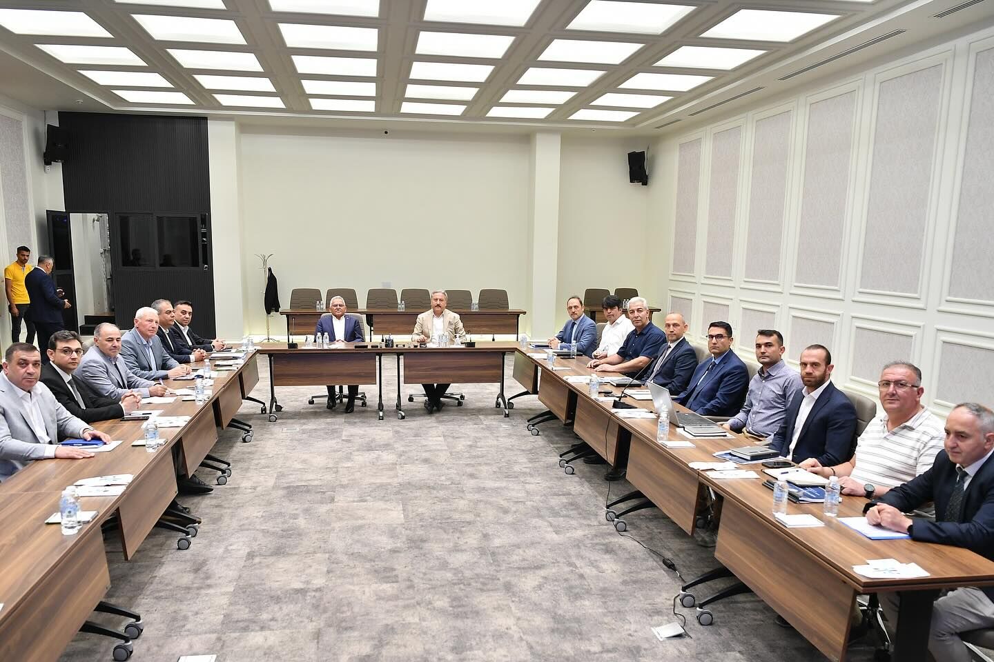 Melikgazi Belediyesinde yatırım değerlendirme toplantısı yapıldı