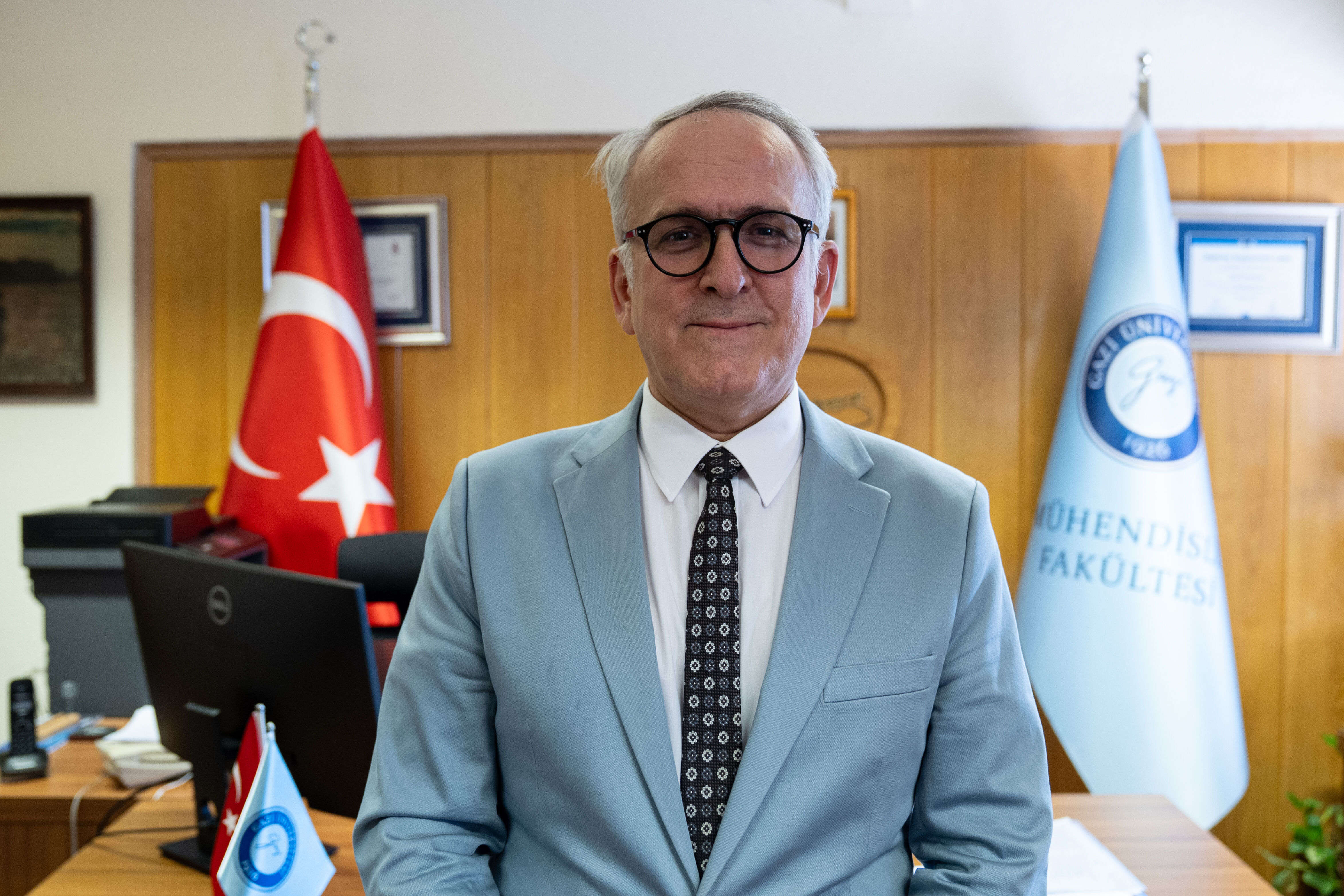 Akademisyenlerden yapay zeka destekli yerli ve milli dil modelinin gecikmemesi uyarısı: