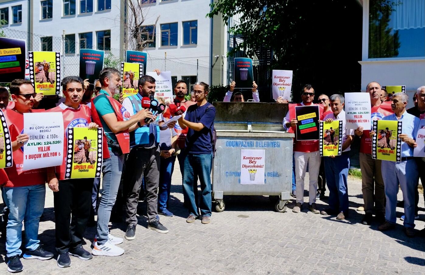 'Katı atık' ücretlerine tepki