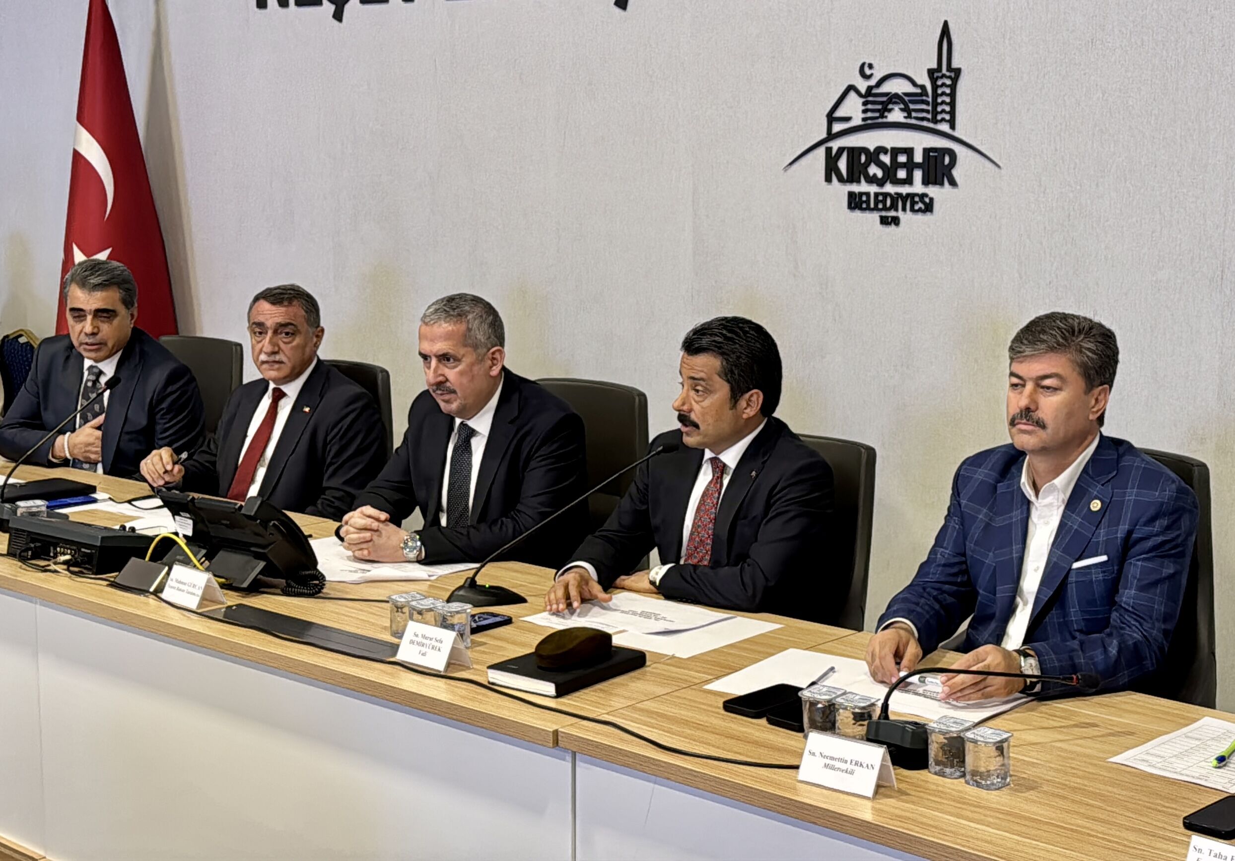 Ticaret Bakan Yardımcısı Gürcan, Kırşehir'de 38. Ahilik Haftası Kutlama Komitesi Toplantısı'na katıldı