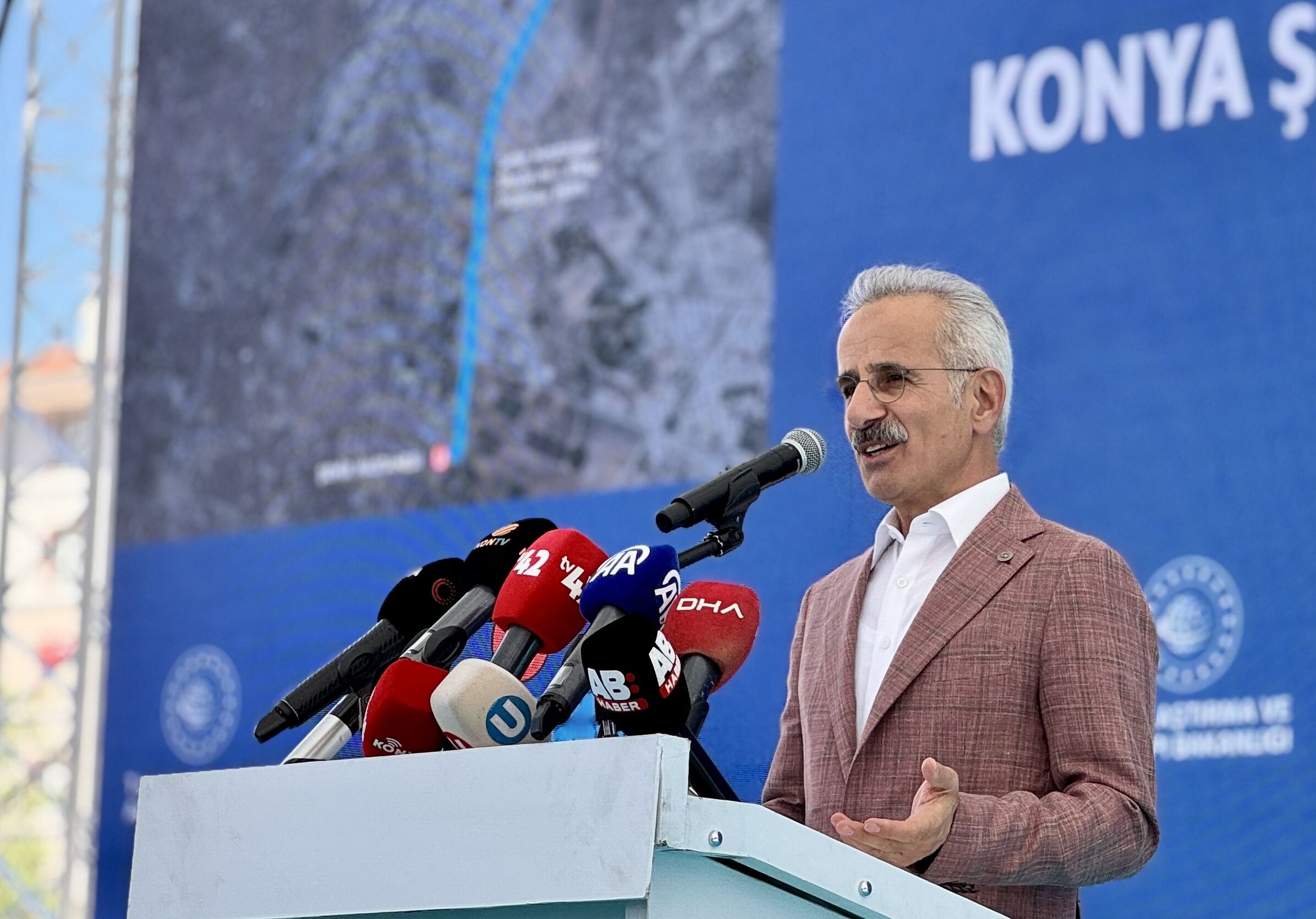 Ulaştırma ve Altyapı Bakanı Uraloğlu, Konya'da konuştu: