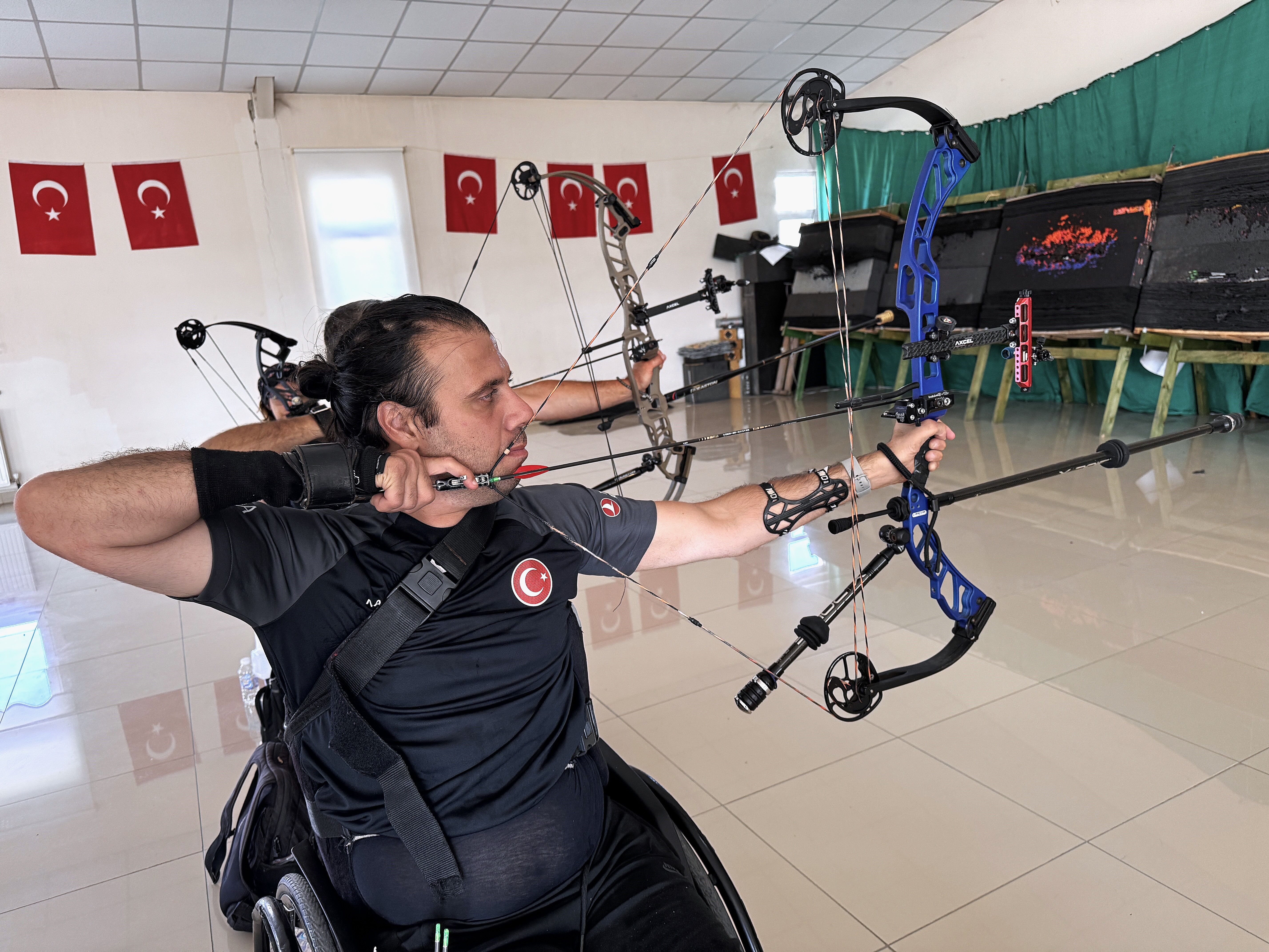 Paralimpik milli okçu, zor günleri başarılarıyla aştı