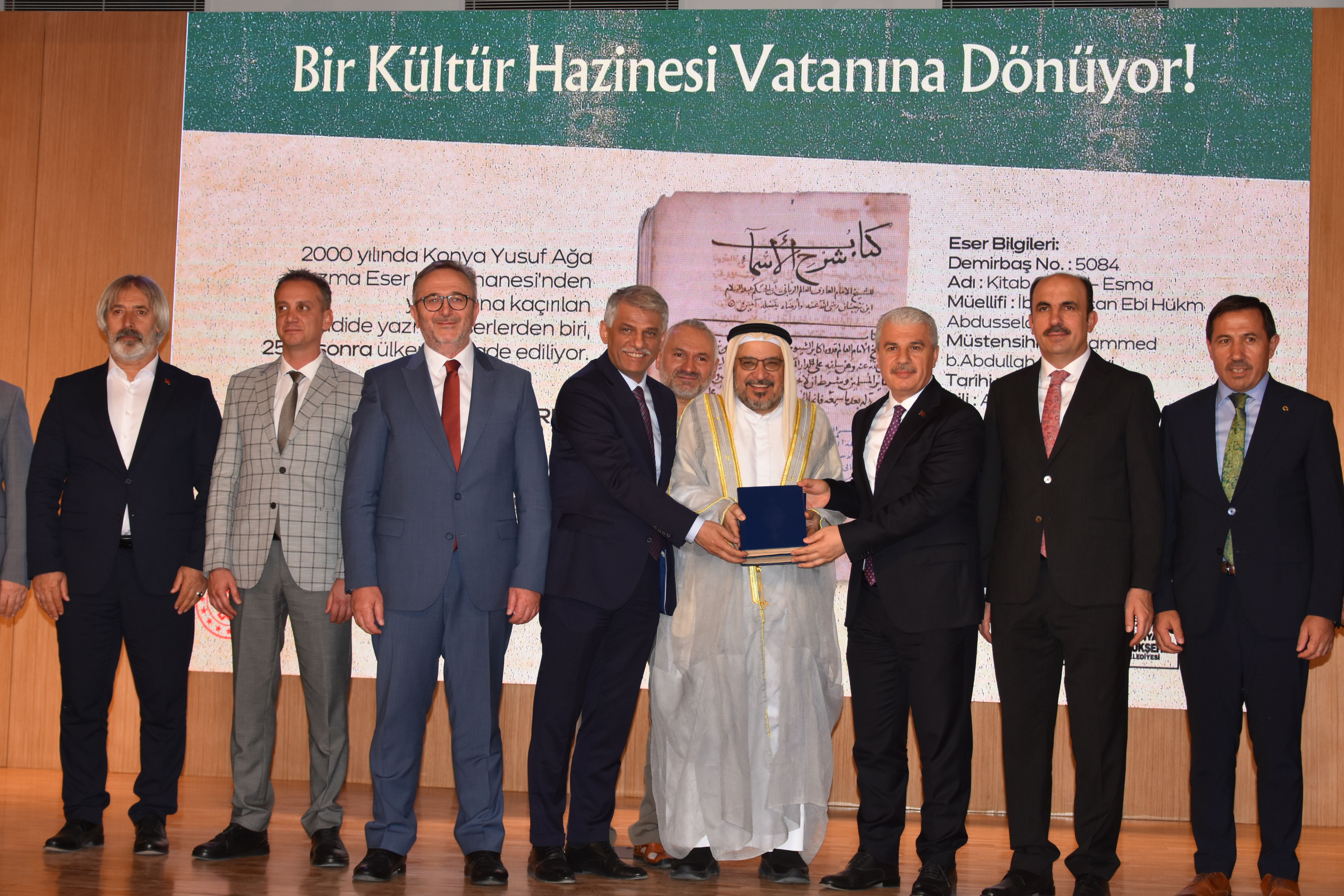 757 yıllık el yazması Konya'ya iade edildi