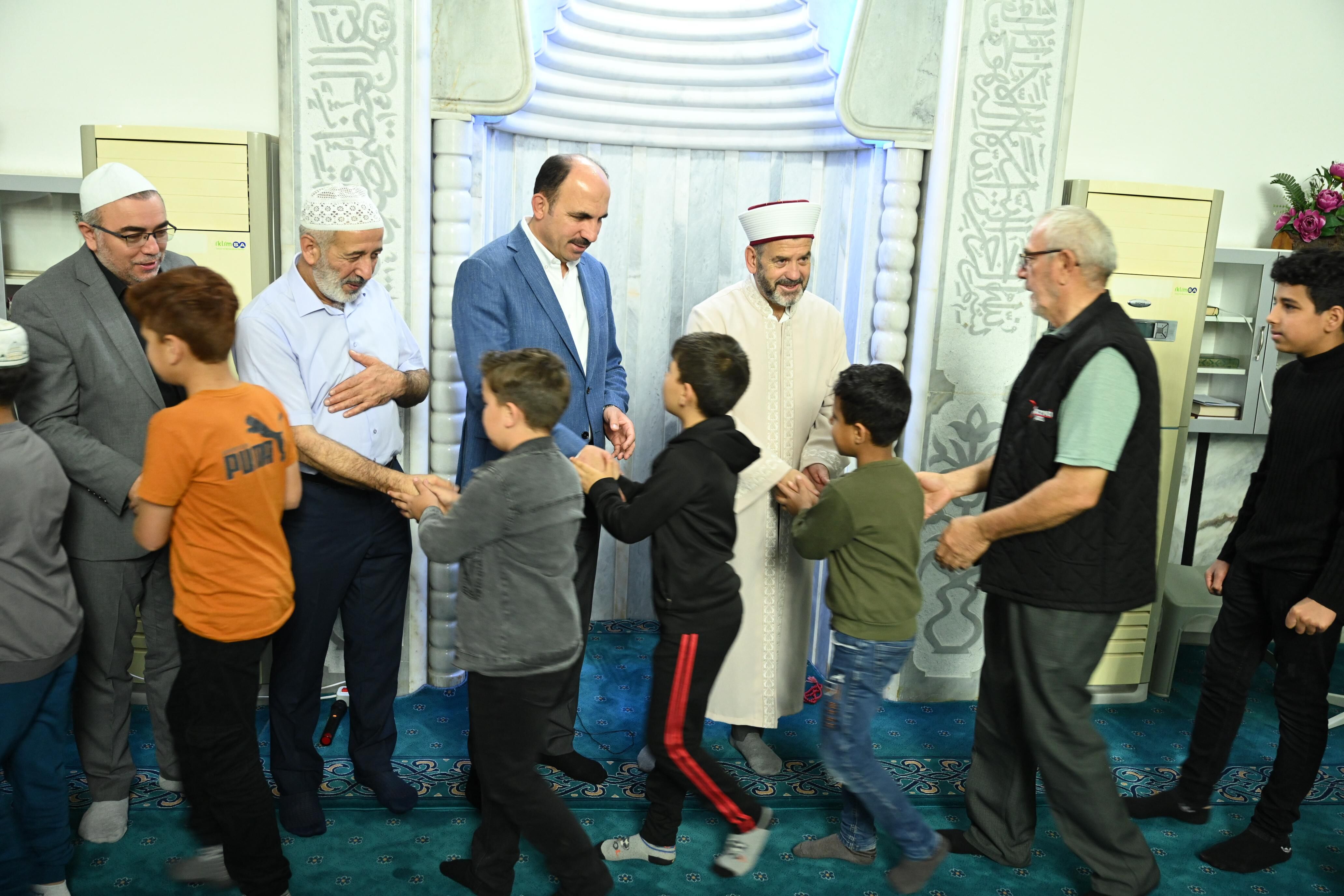 Konya'da 'Güle Oynaya Camiye Gel' projesi başladı