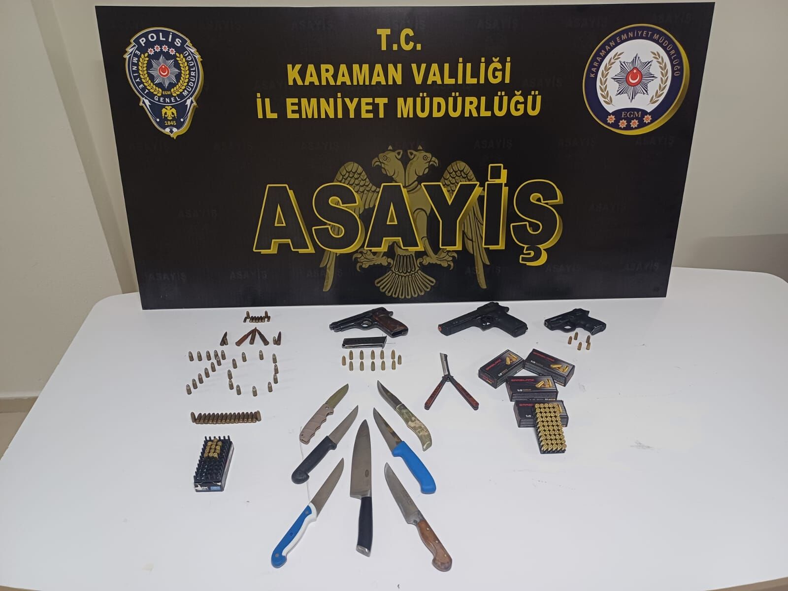 Karaman'da çeşitli suçlardan aranan 10 kişi yakalandı