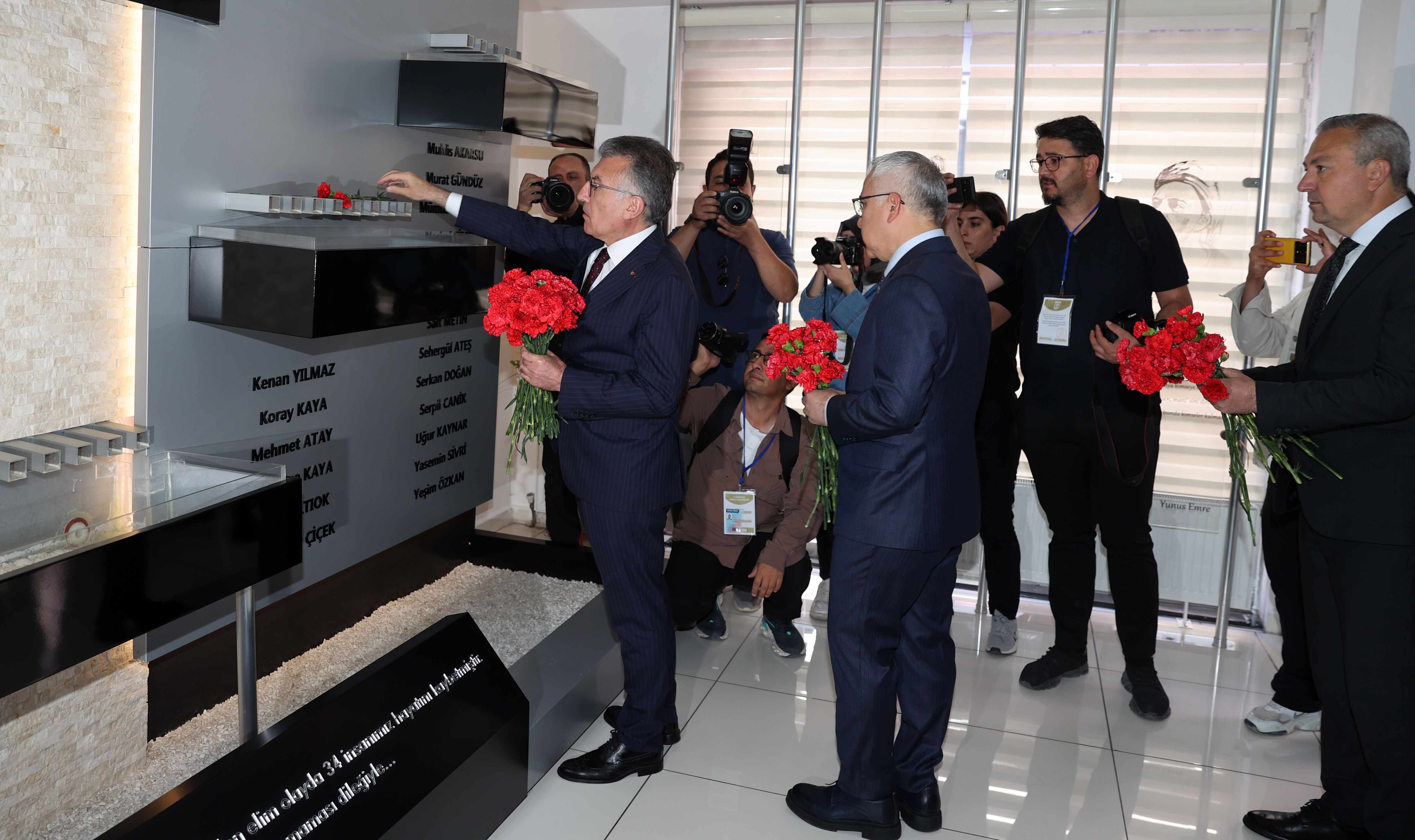 Sivas olaylarında hayatını kaybedenler anıldı
