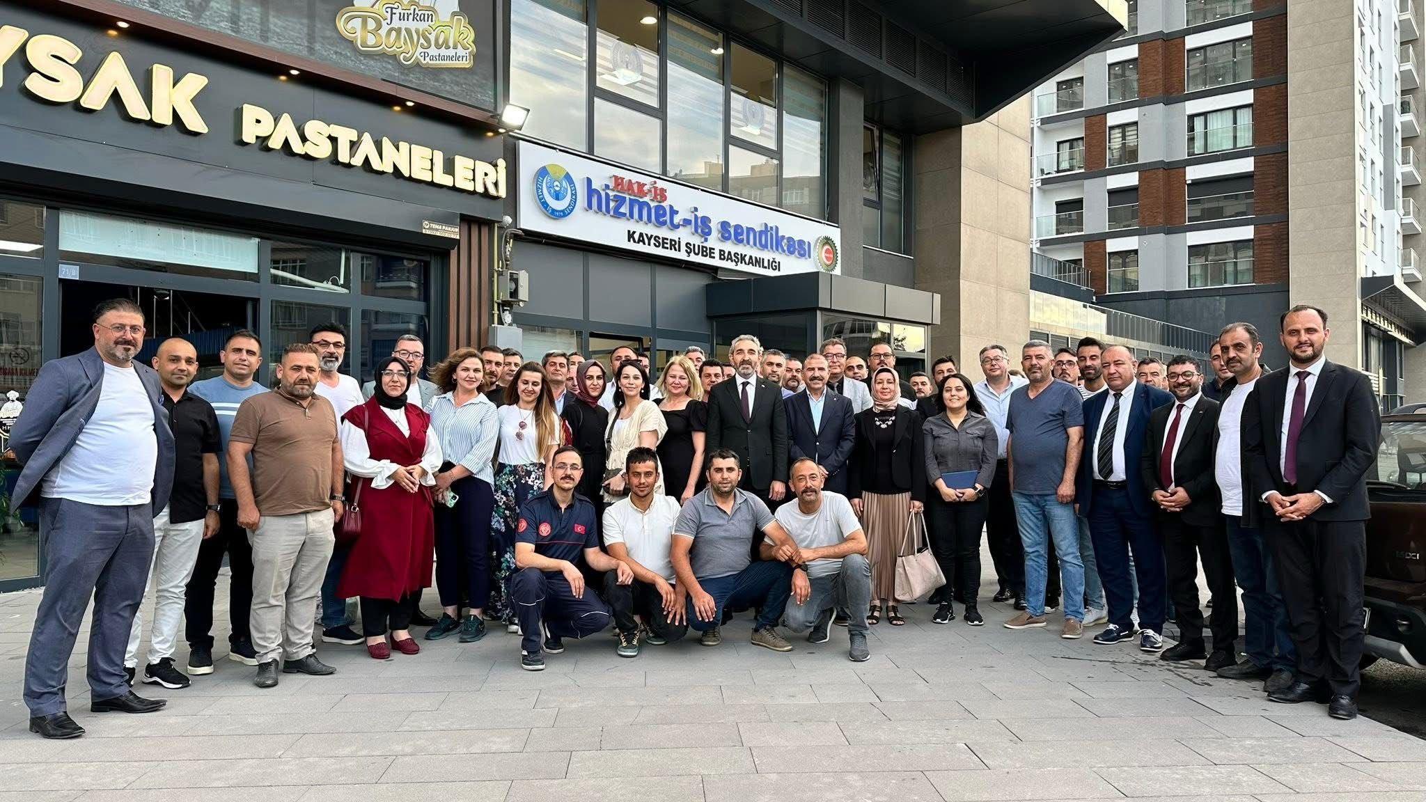 Hizmet-İş Sendikası Genel Başkan Yardımcısı Yıldız, Kayseri'de toplantıya katıldı