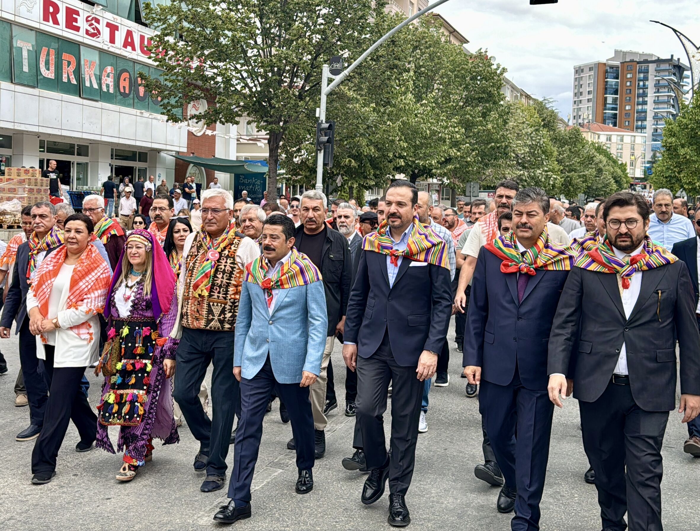 AK Parti Genel Başkan Yardımcısı Zorlu, Kırşehir'de konuştu: