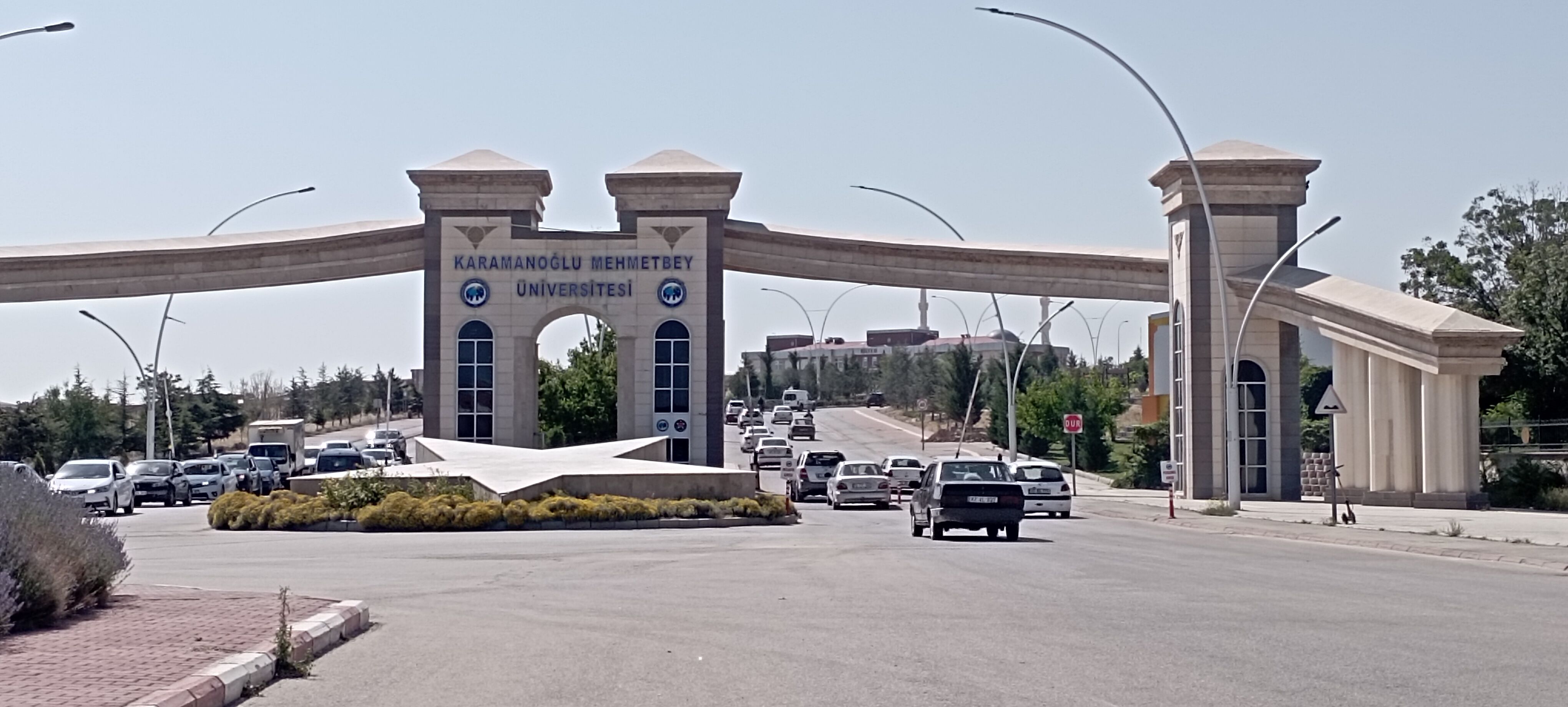 Konya ve çevre illerde YKS'nin ilk oturumu TYT başladı