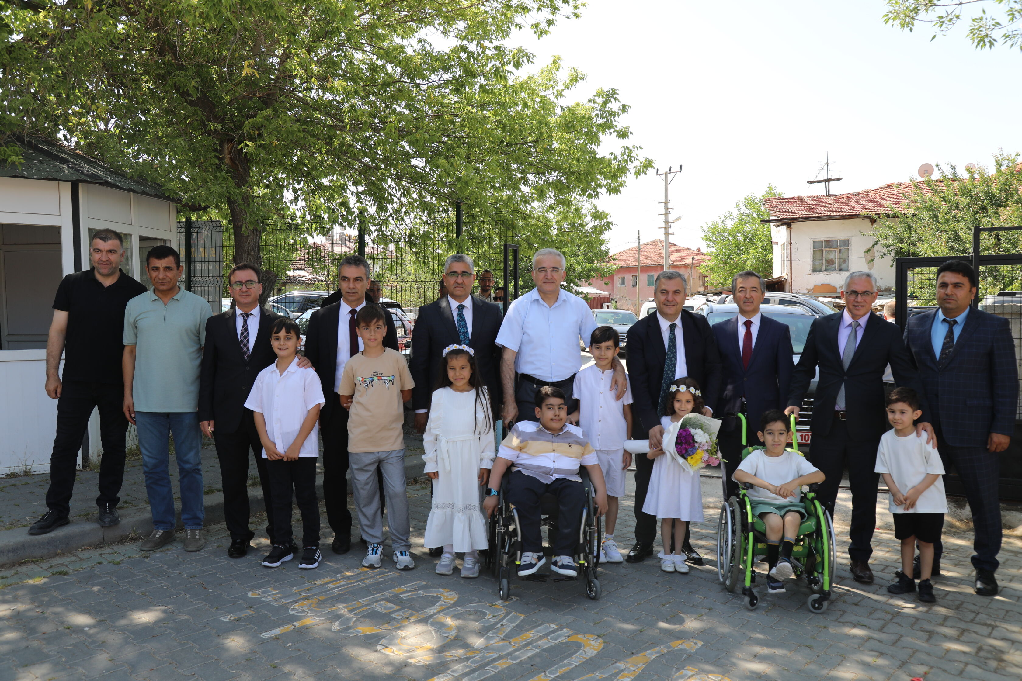 Çubuk'ta 22 bin öğrenci karne heyecanı yaşadı