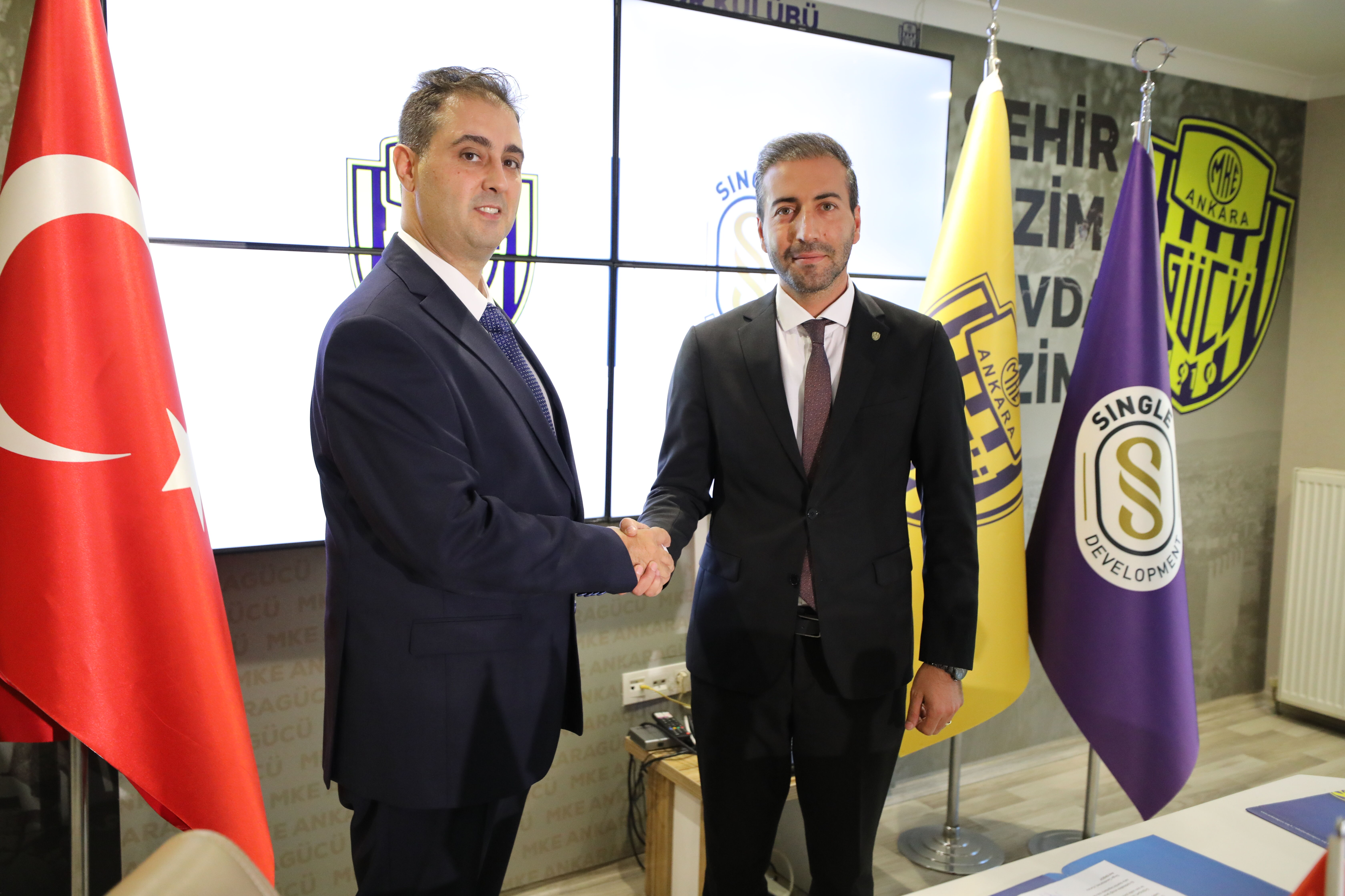 MKE Ankaragücü ile Single Development, sponsorluk anlaşması gerçekleştirdi