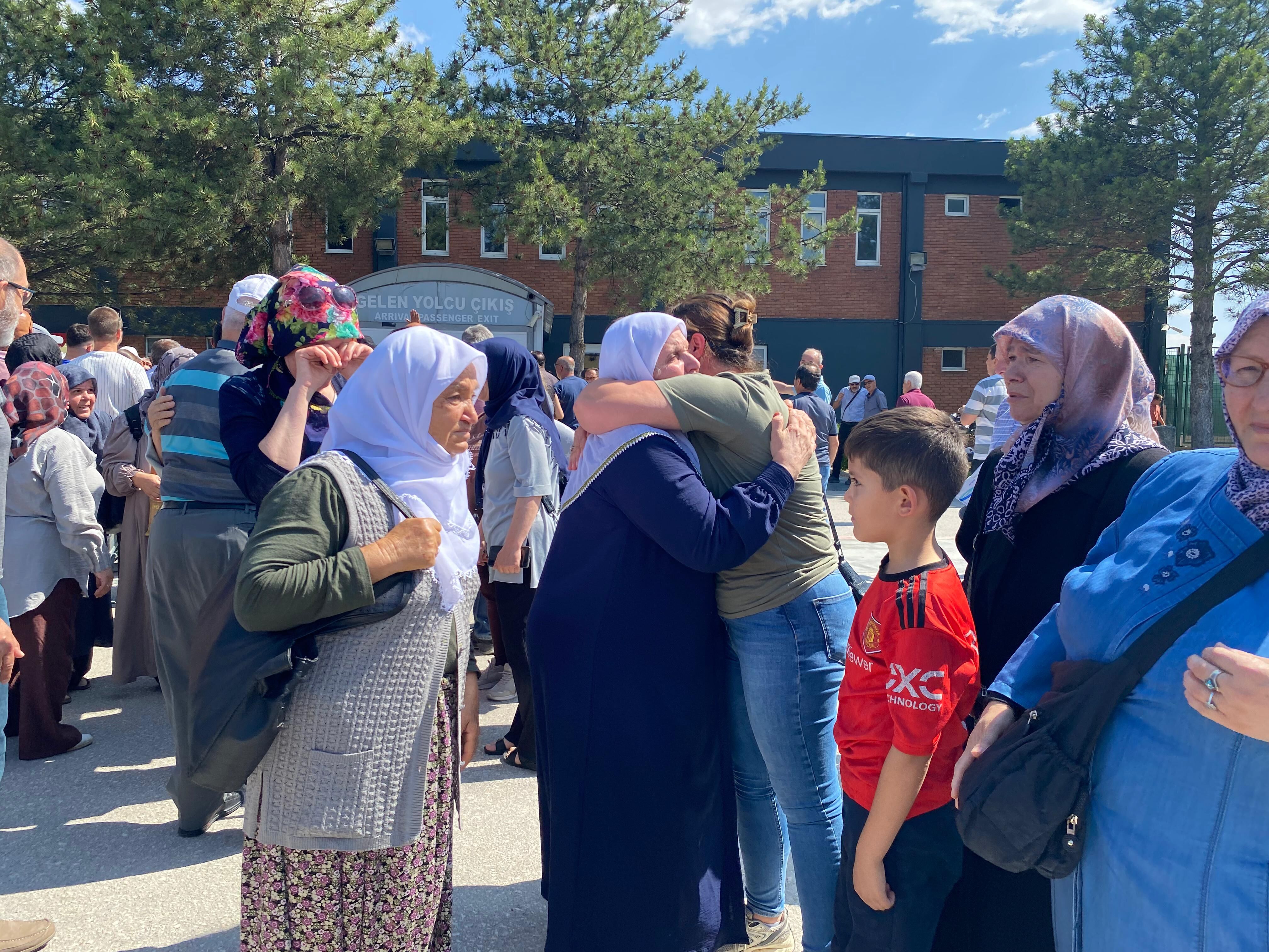 Eskişehir'in ilk hacı kafilesi kutsal topraklardan döndü