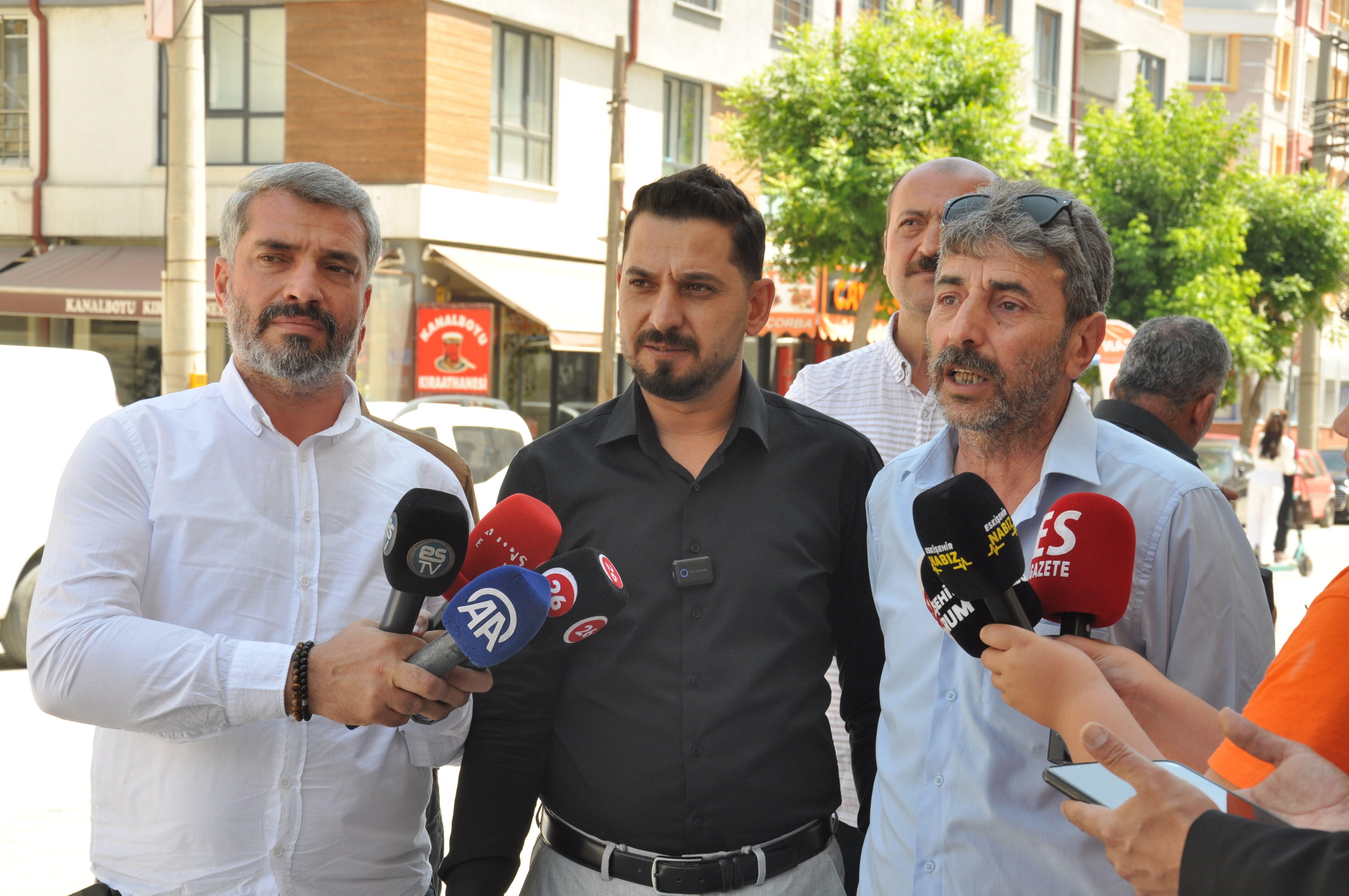 Eskişehir'de esnaftan Tepebaşı Belediyesine 'katı atık ücreti' tepkisi