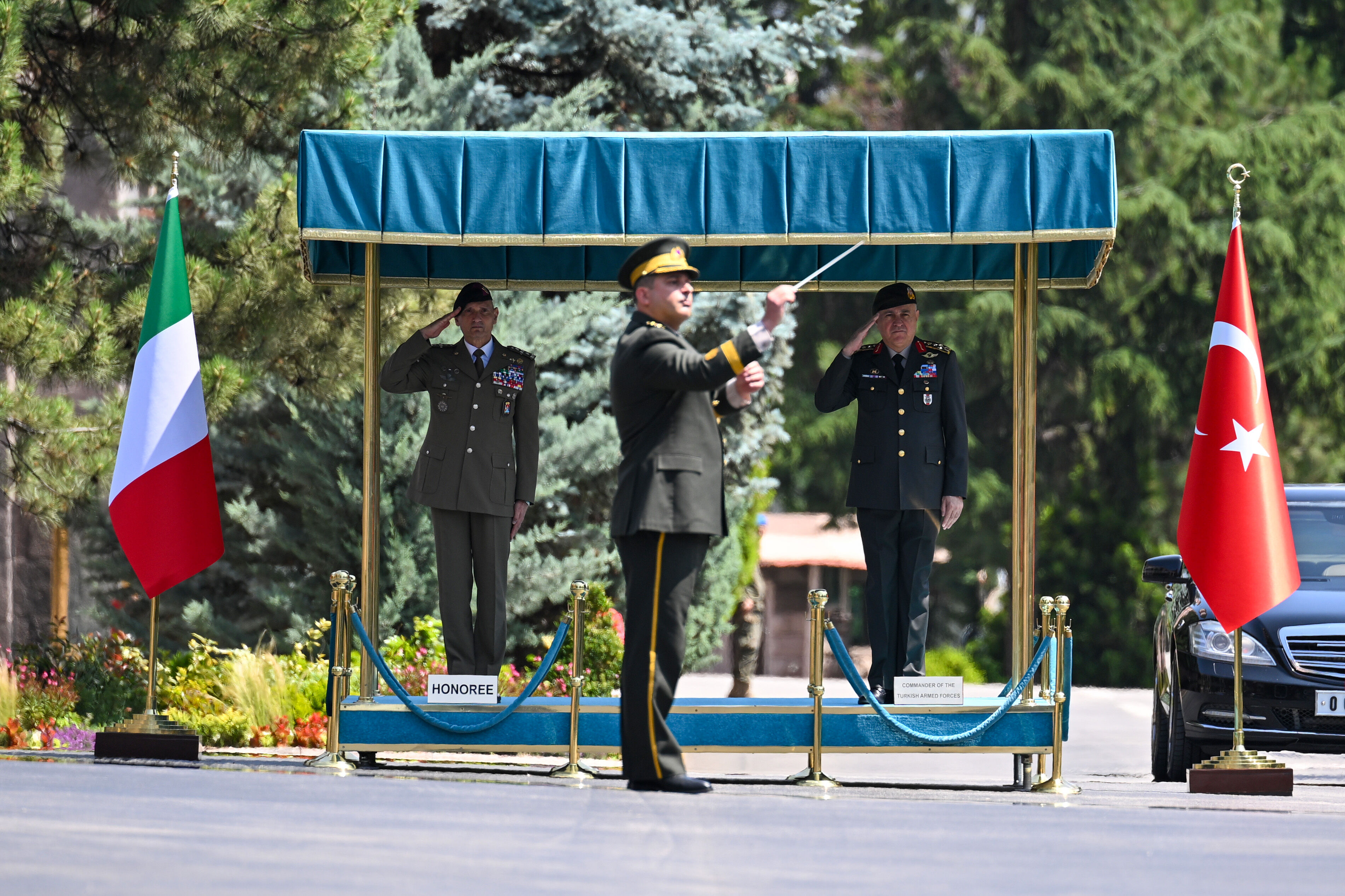 Genelkurmay Başkanı Orgeneral Gürak, İtalyan mevkidaşı Orgeneral Portolano ile görüştü
