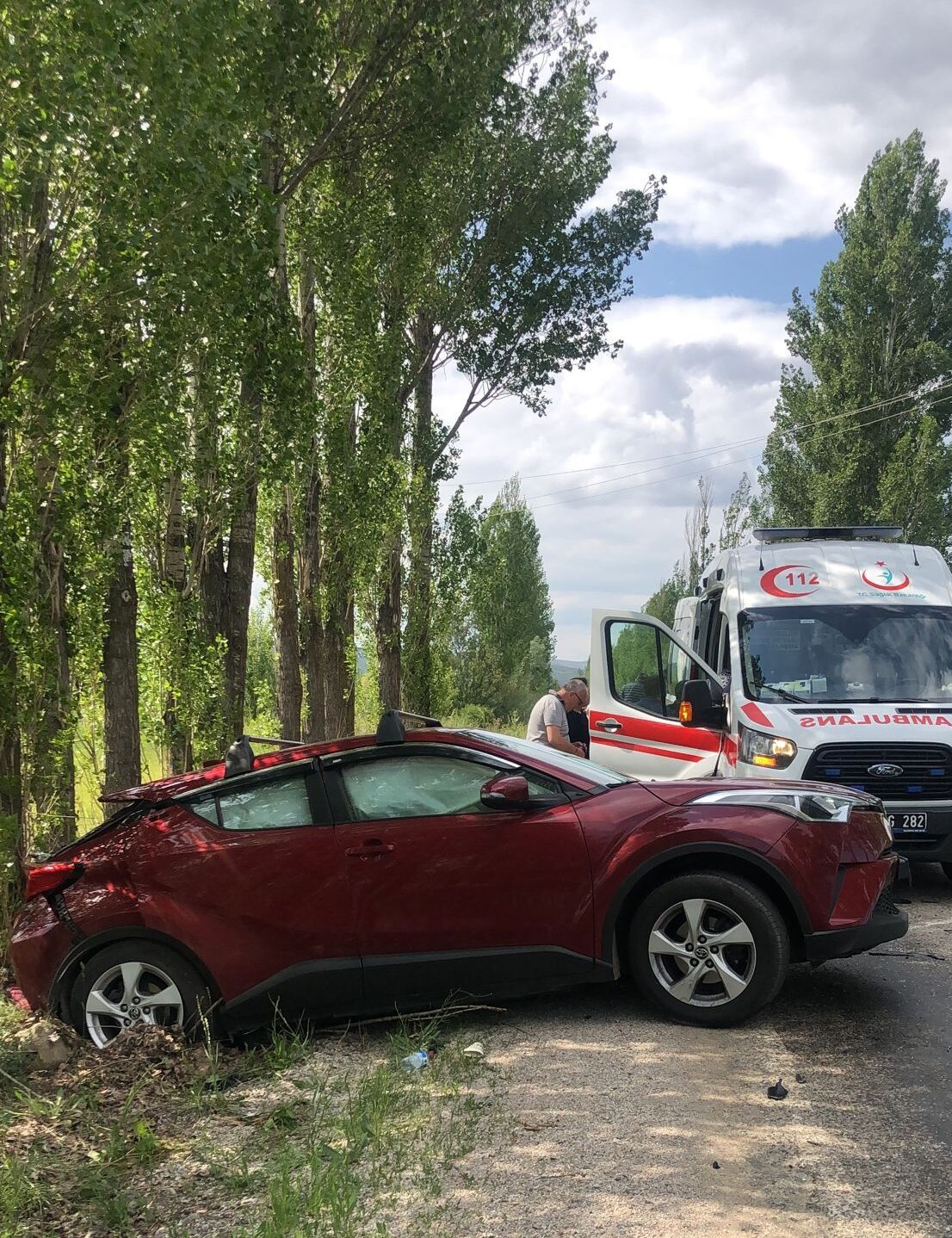Çankırı'da iki otomobilin çarpıştığı kazada 6 kişi yaralandı