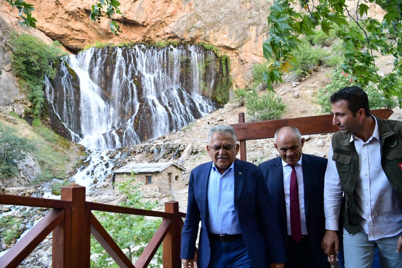 Büyükkılıç'tan Kapuzbaşı ve Derebağ şelalelerine davet