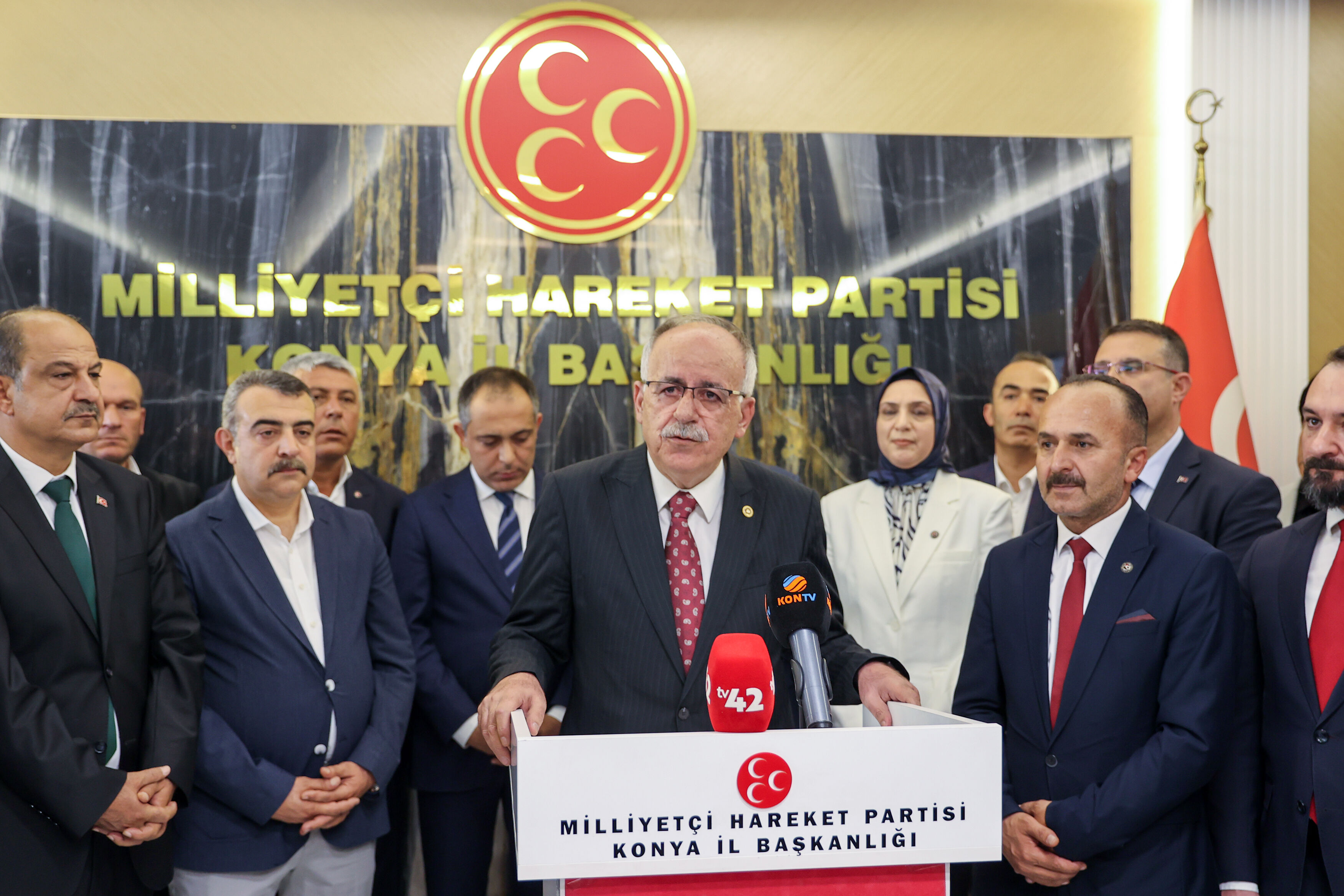 MHP Genel Başkan Yardımcısı Kalaycı, Konya'da partililerle bayramlaştı: