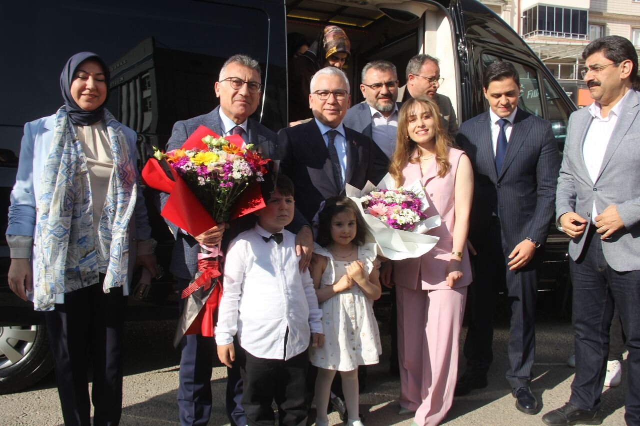 AK Parti Grup Başkanı Güler, Sivas'ta açılışa katıldı