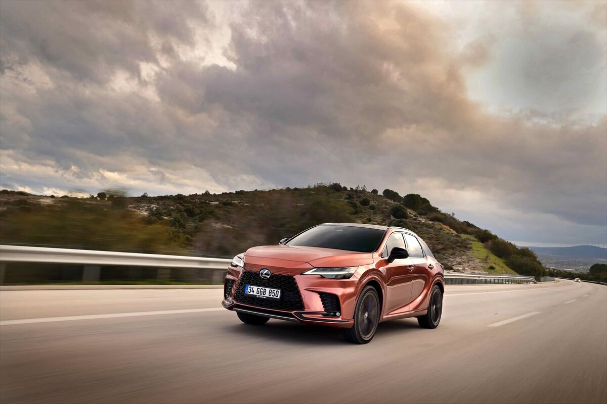 Lexus'tan LBX ve RX modellerinde hazirana özel kampanyalar